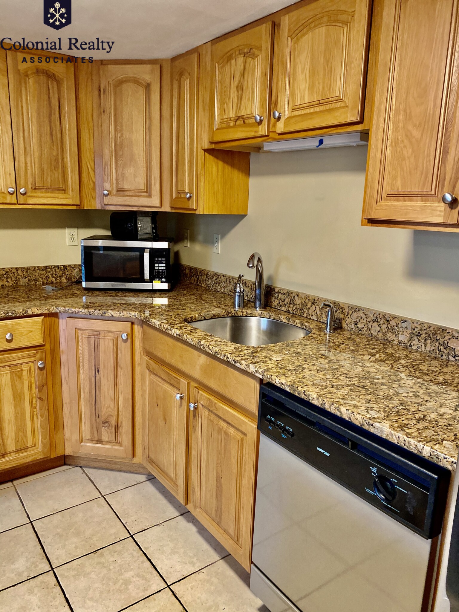 85 Brainerd Rd, Brighton