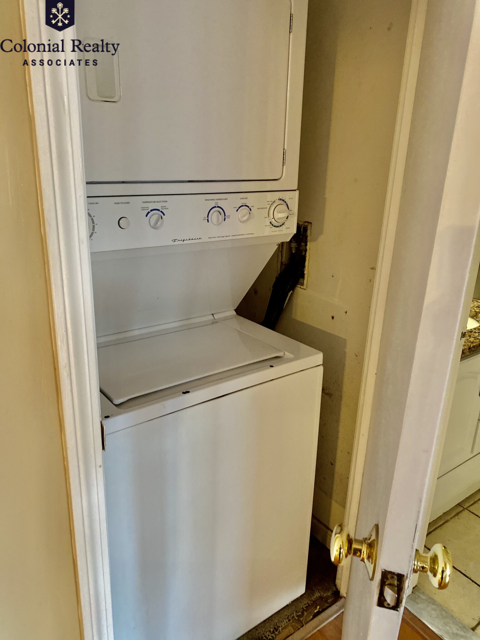 85 Brainerd Rd, Brighton