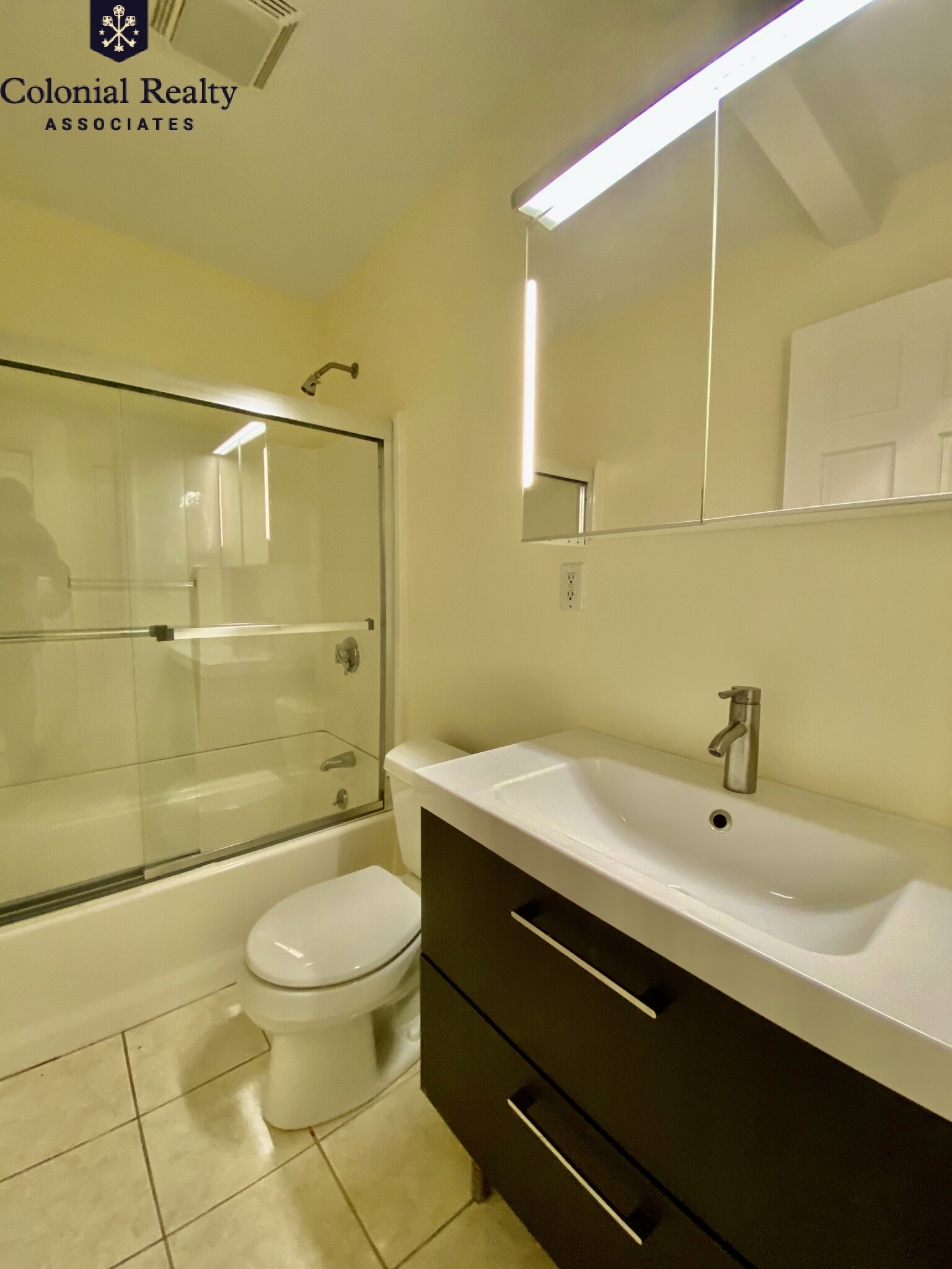 1801 Beacon St, Chestnut Hill