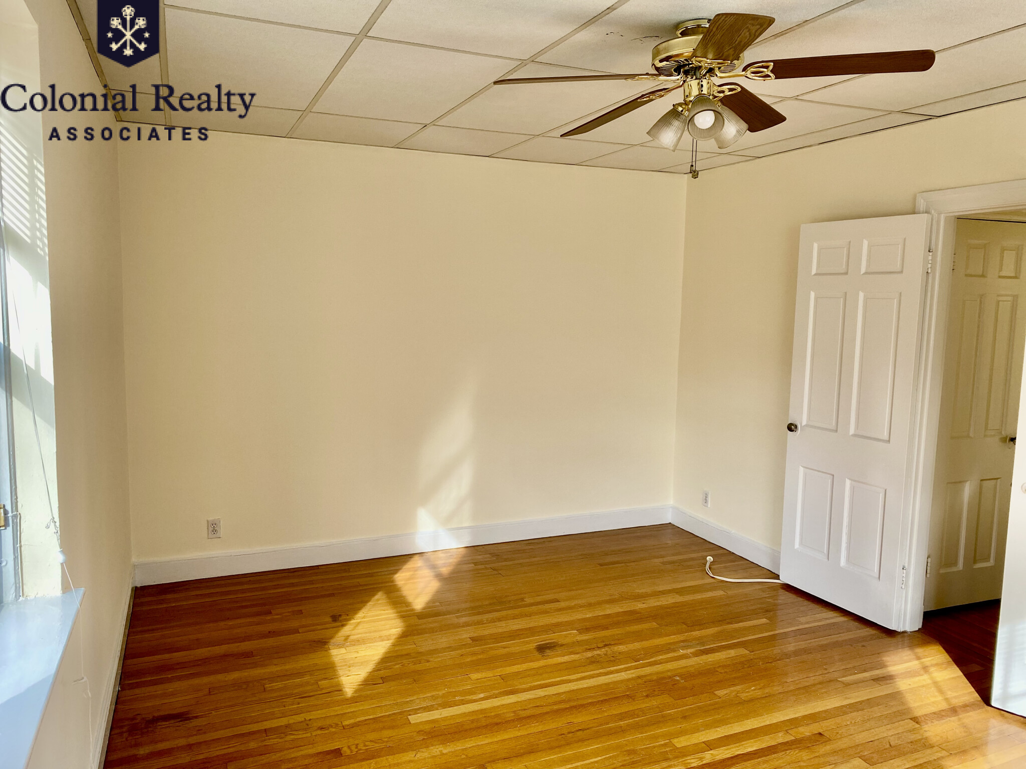 24 Fairbanks St, Coolidge Corner