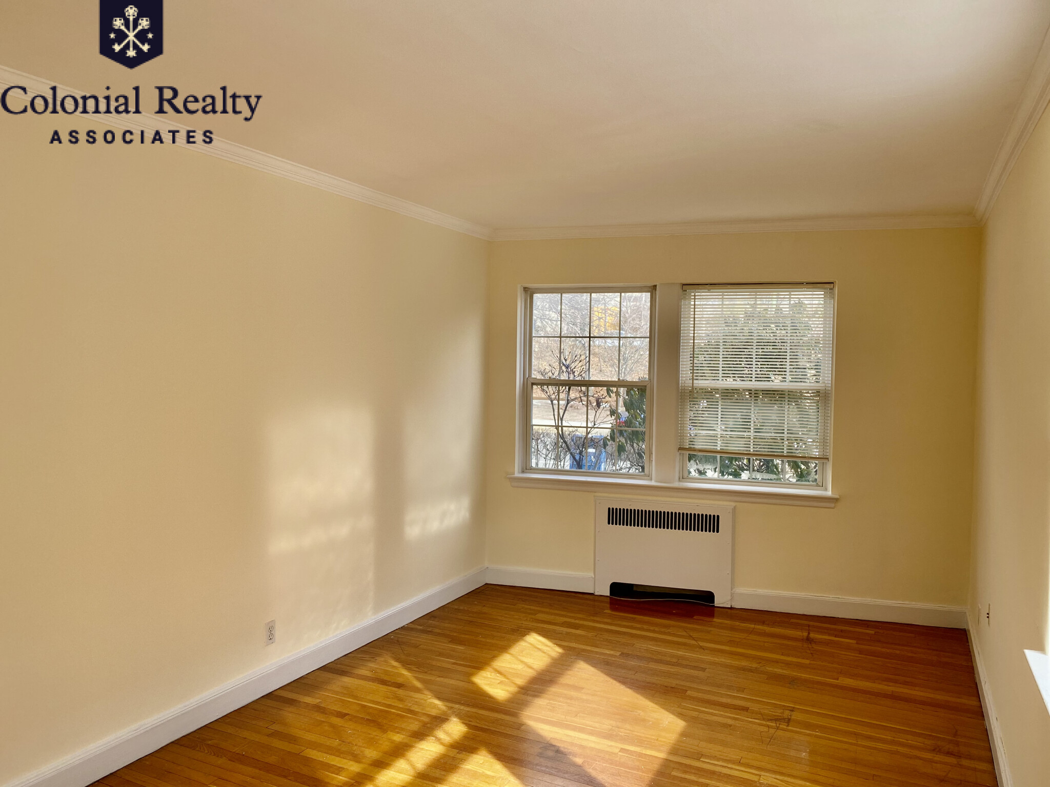 24 Fairbanks St, Coolidge Corner