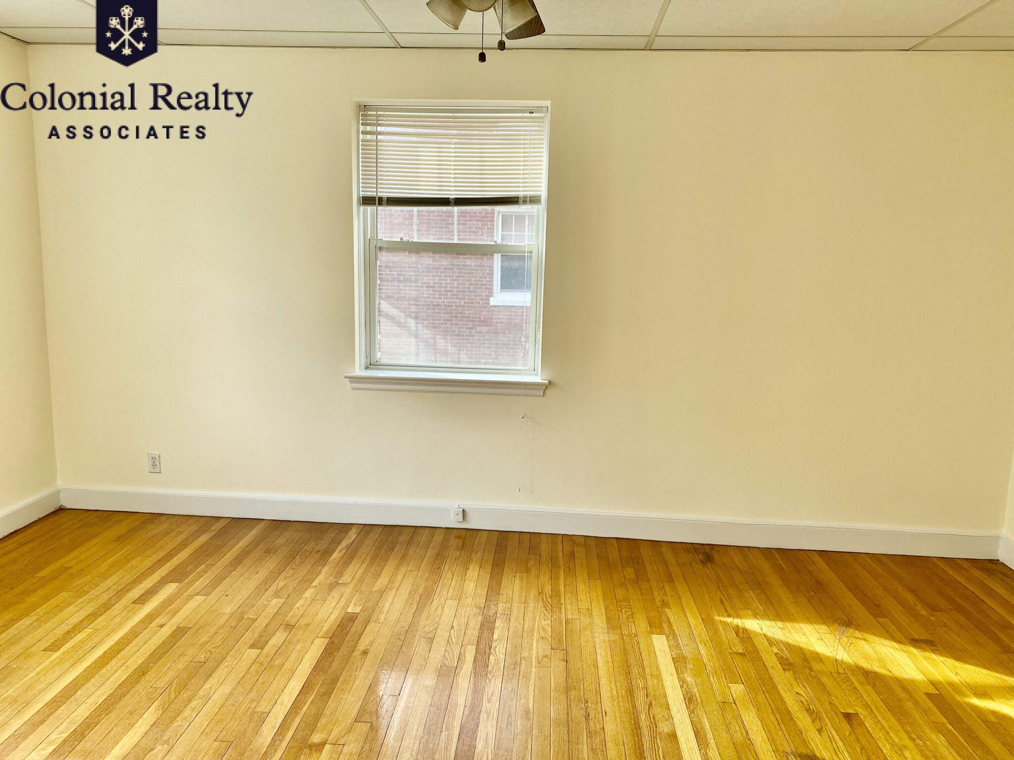 24 Fairbanks St, Coolidge Corner