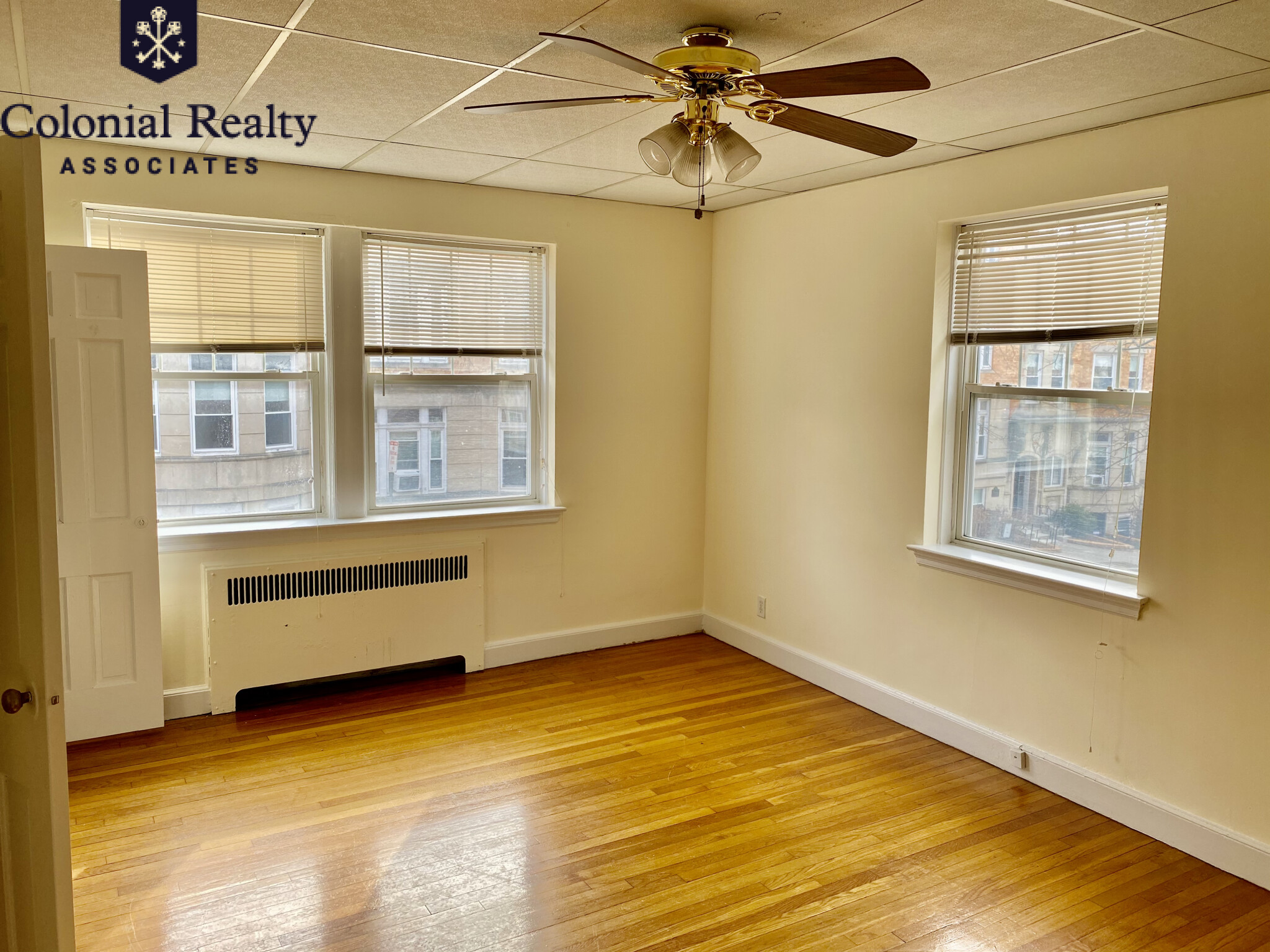 24 Fairbanks St, Coolidge Corner