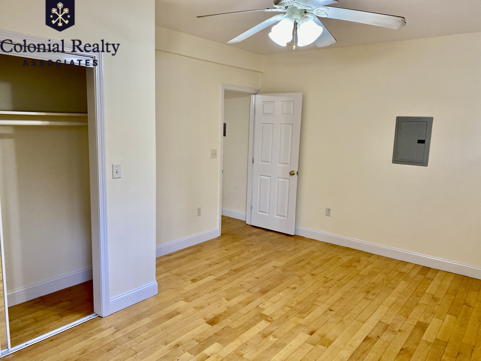 1555 Beacon St, Coolidge Corner