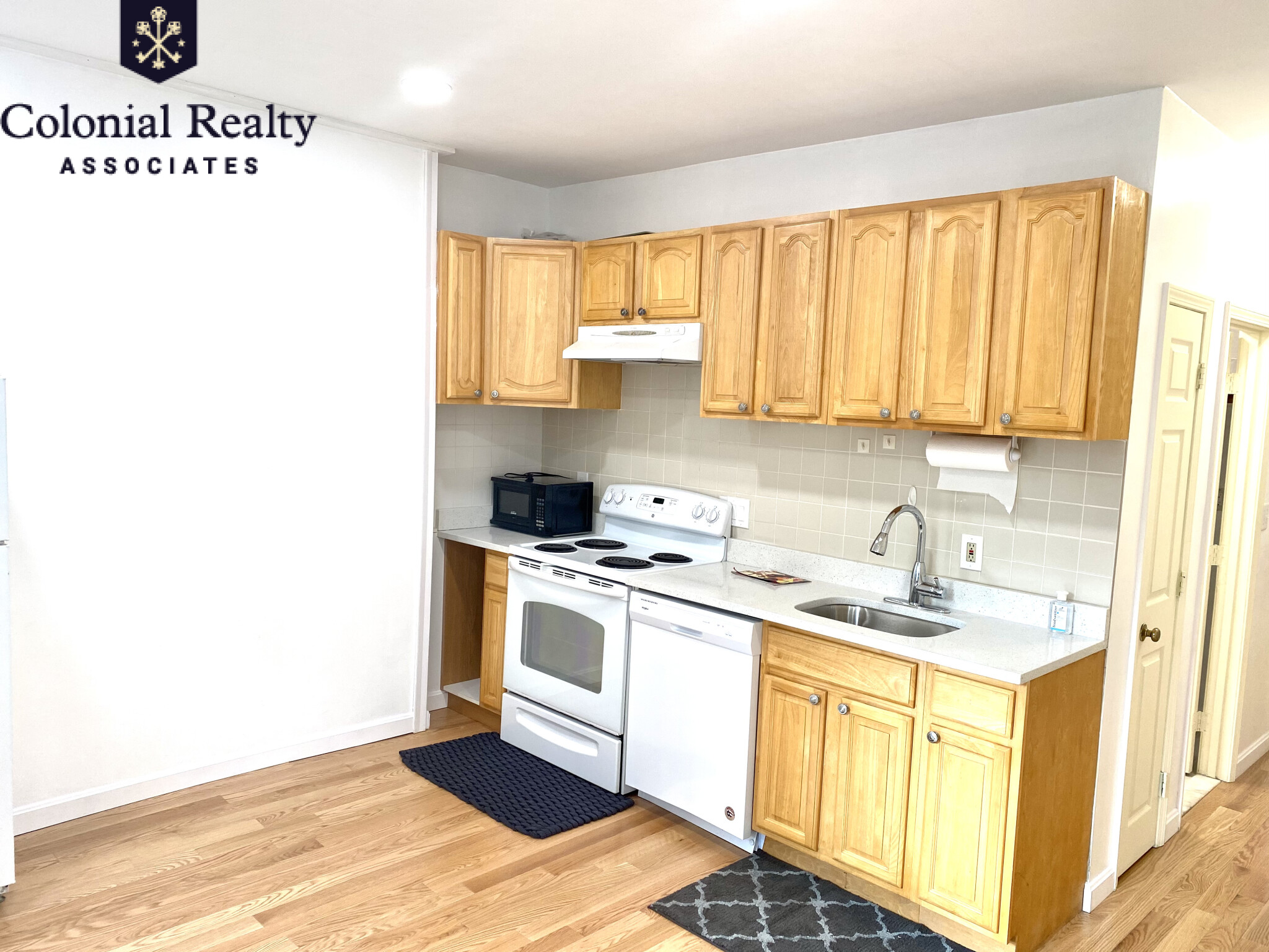 74 Tyler St, Chinatown