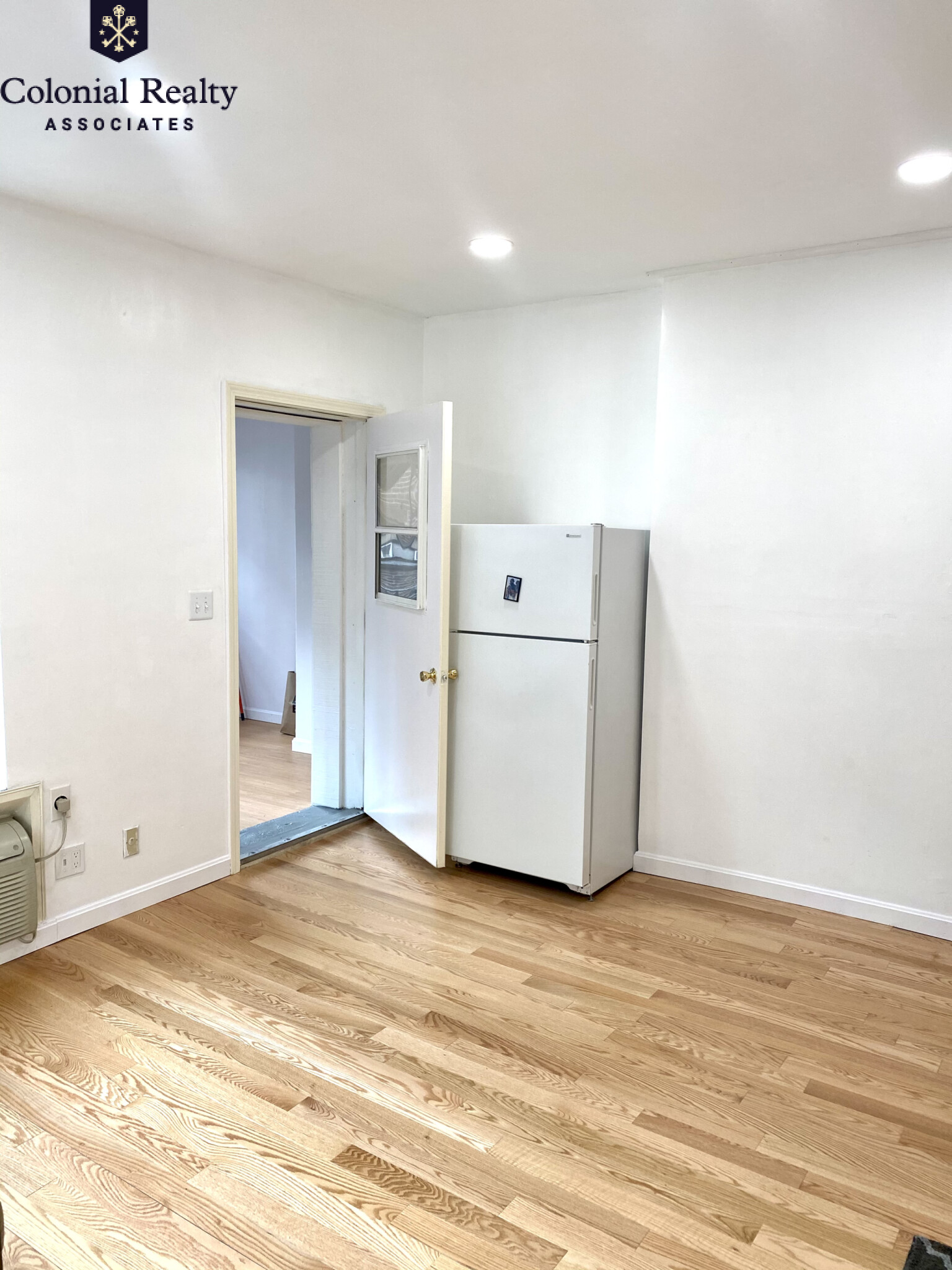 74 Tyler St, Chinatown