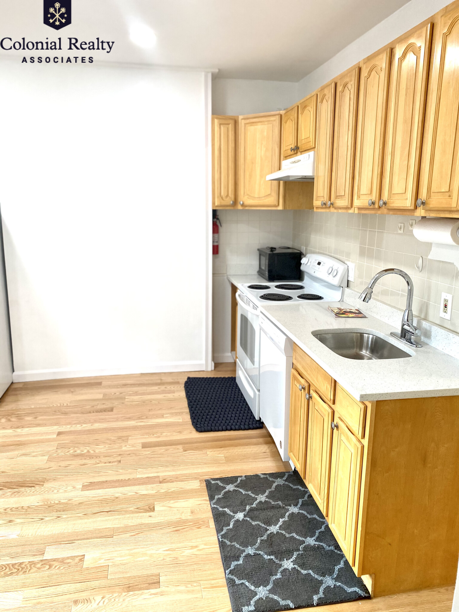 74 Tyler St, Chinatown