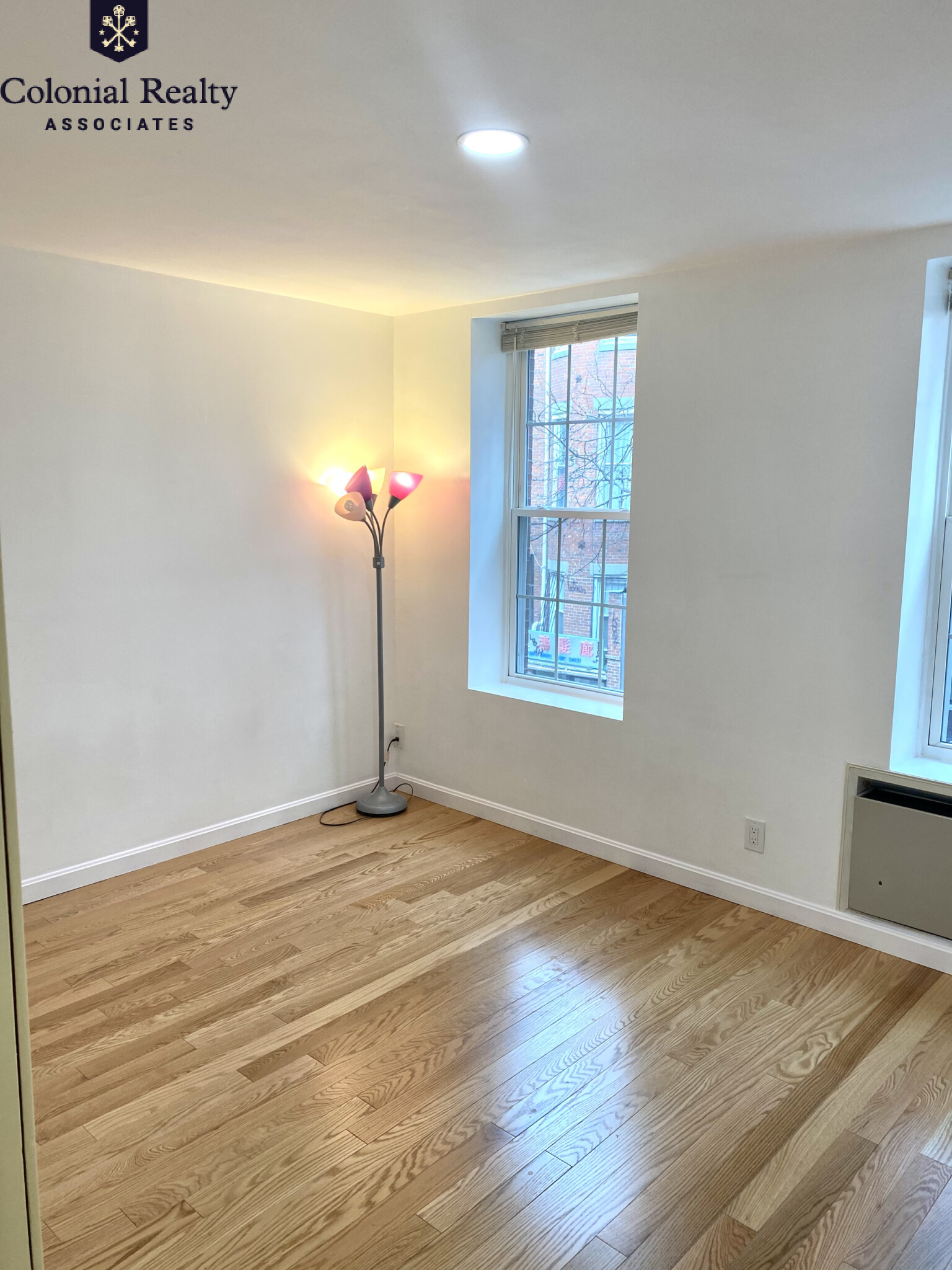 74 Tyler St, Chinatown