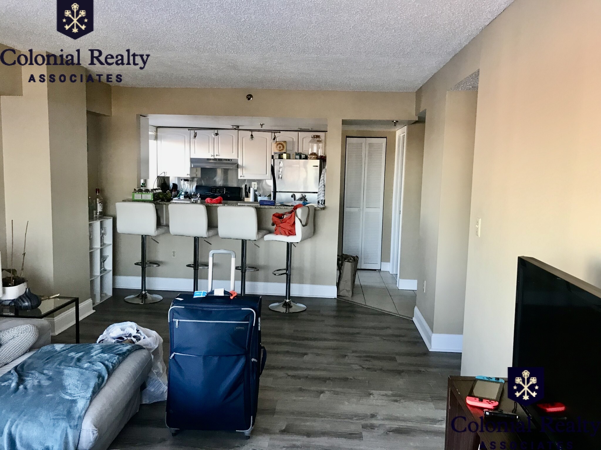 15 North Beacon St, Allston