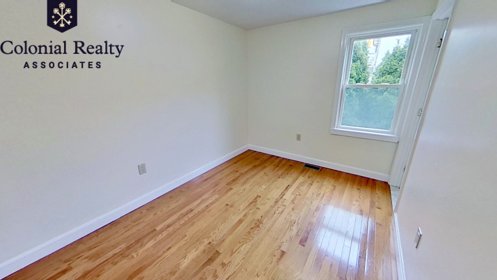 8 Hearn St, Watertown