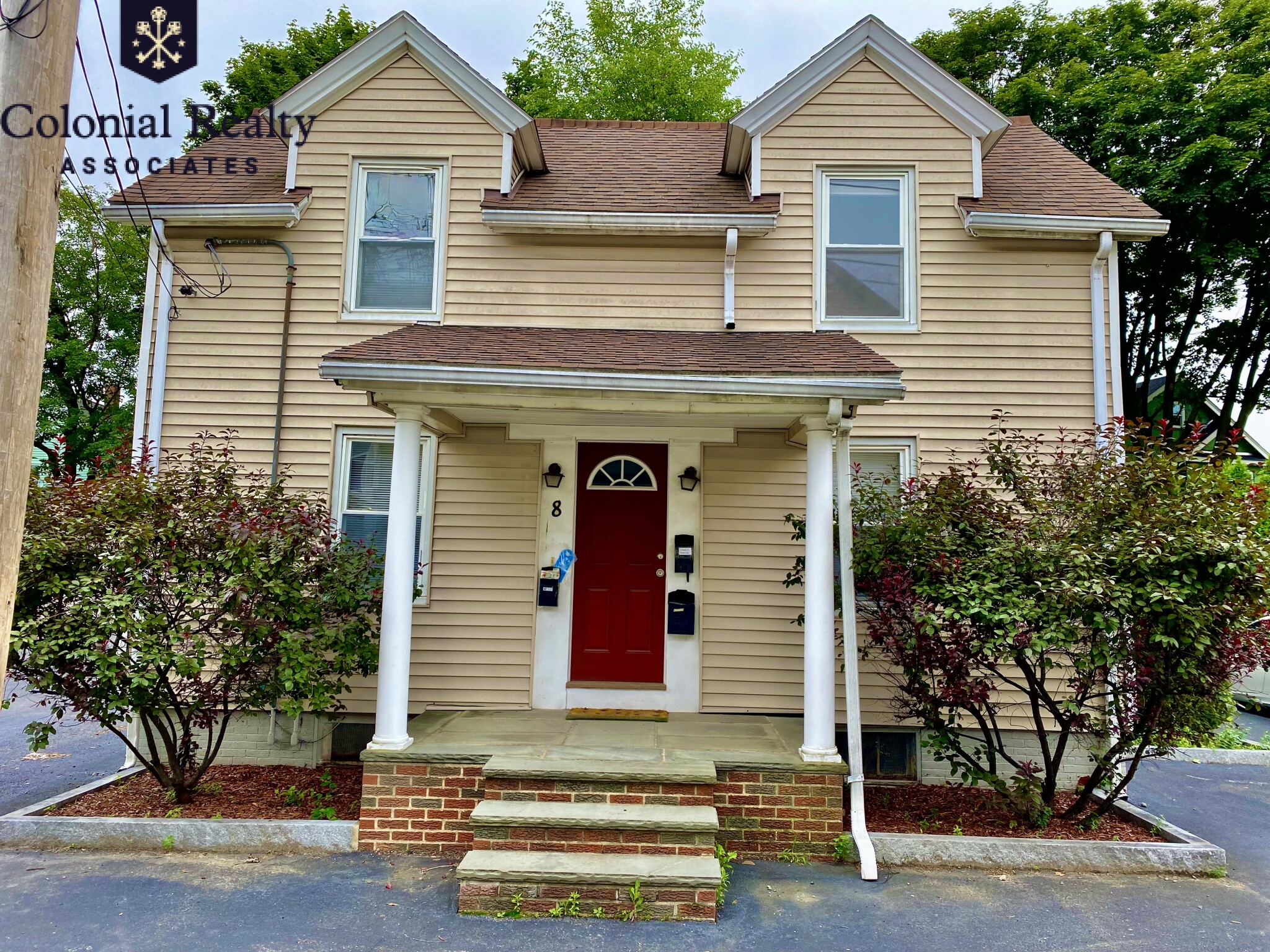 8 Hearn St, Watertown