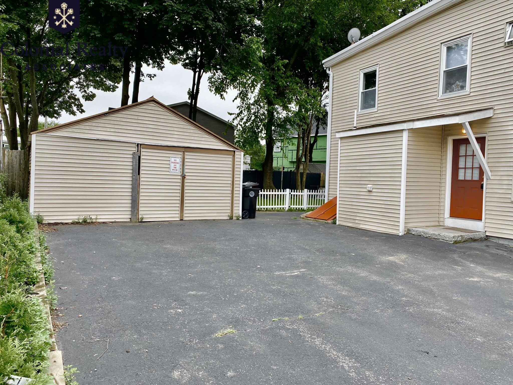 8 Hearn St, Watertown