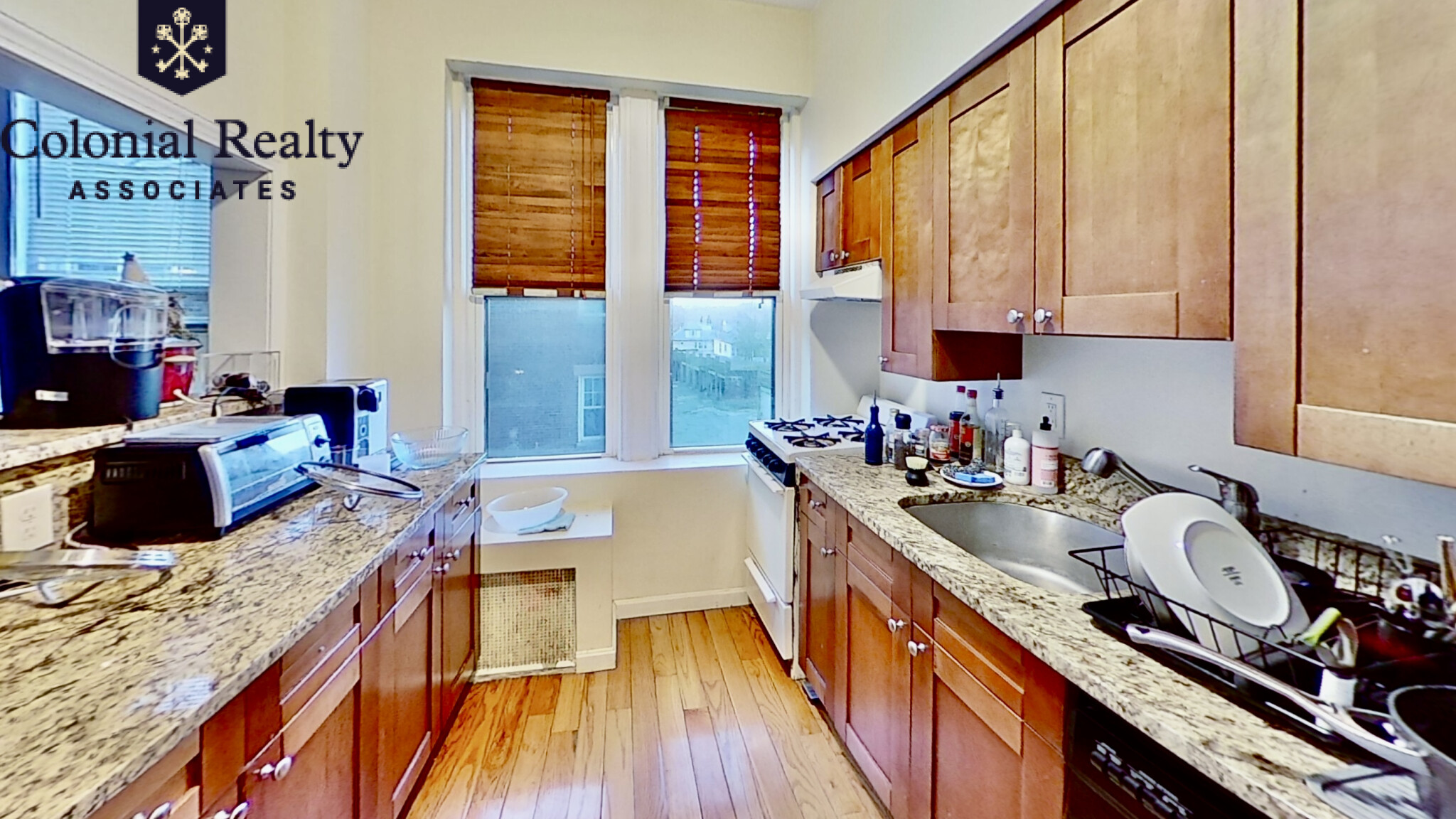 2003 Commonwealth Ave, Brighton