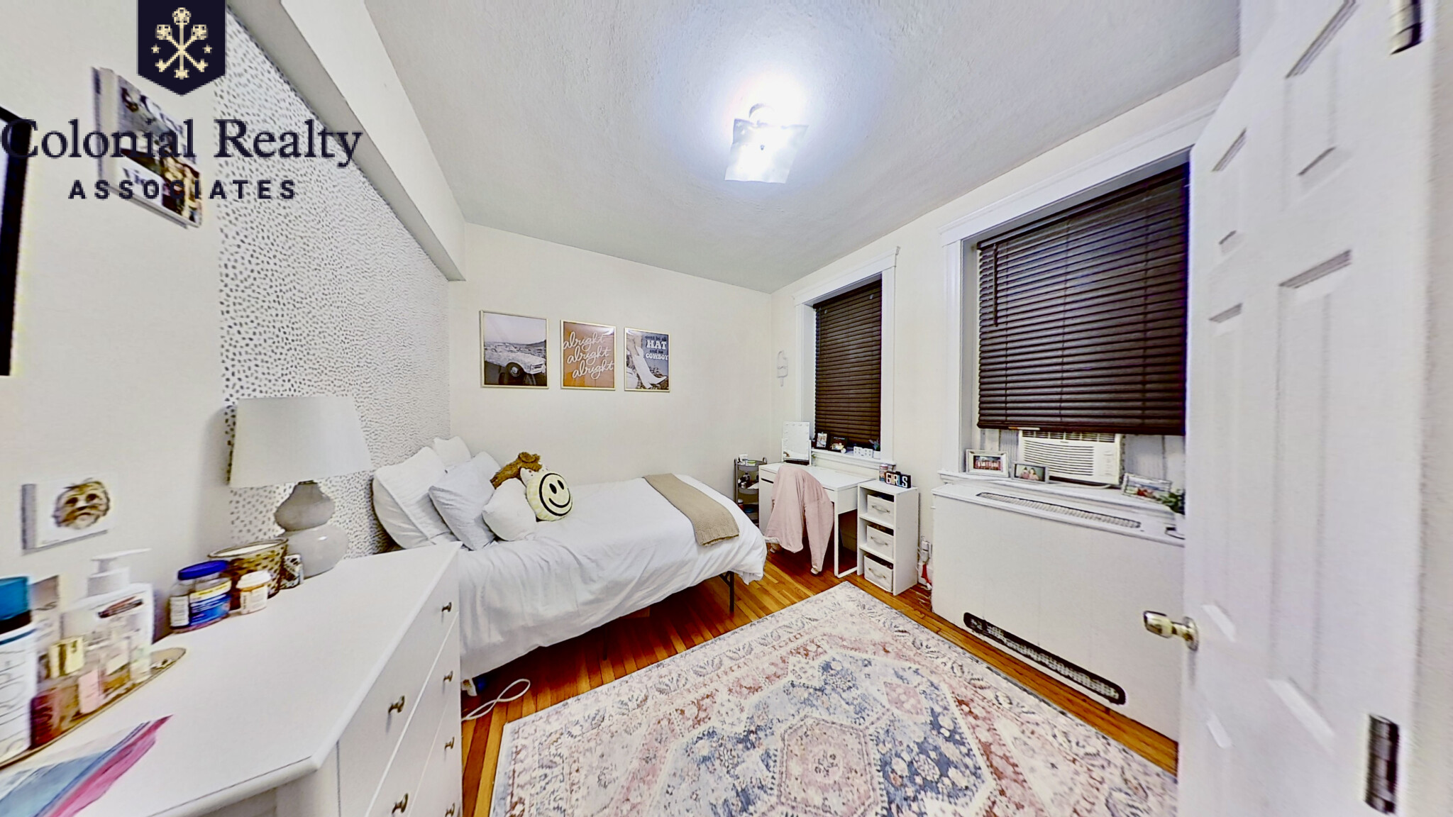 2001 Commonwealth Ave, Brighton