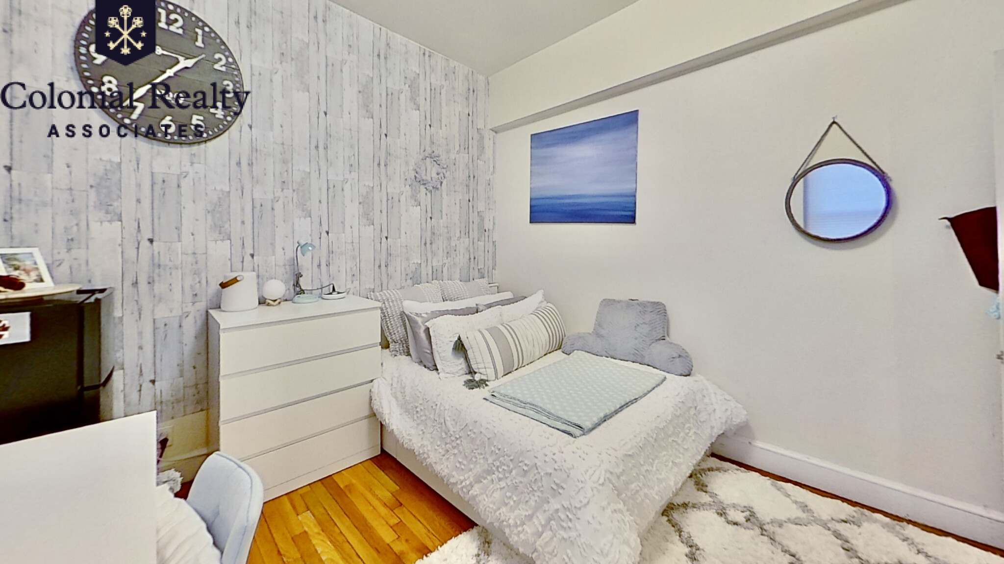 2001 Commonwealth Ave, Brighton