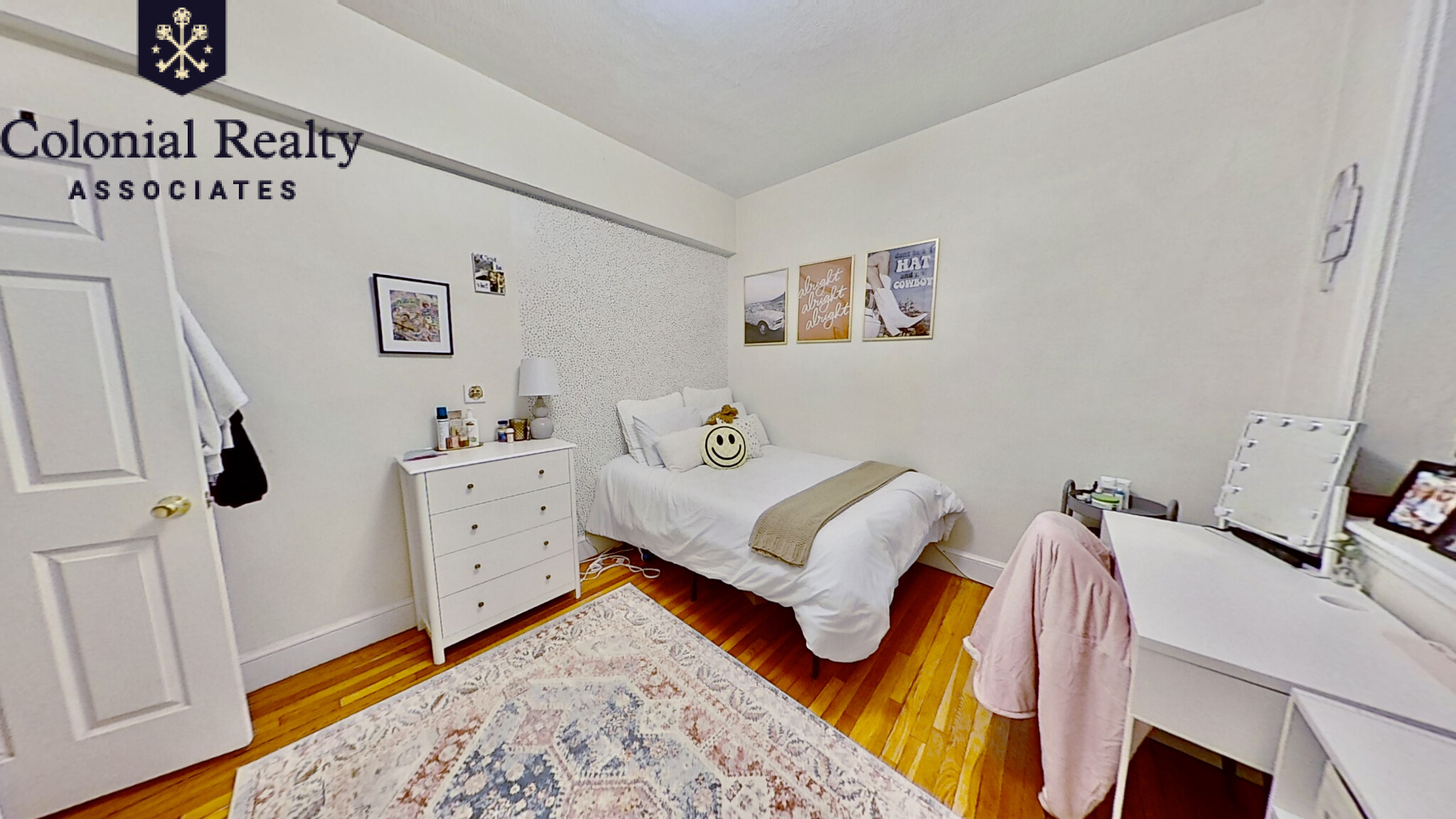 2001 Commonwealth Ave, Brighton