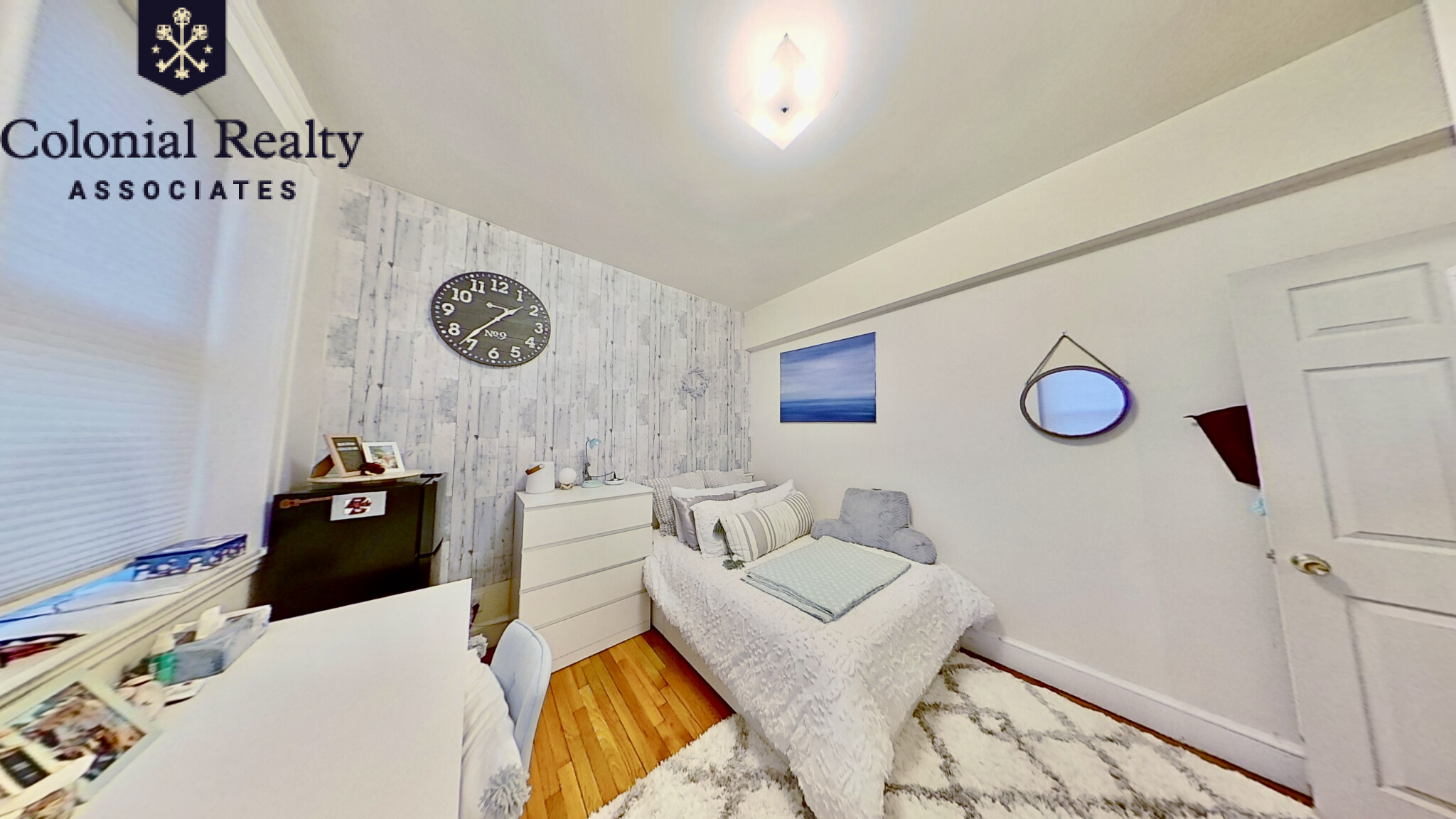 2001 Commonwealth Ave, Brighton