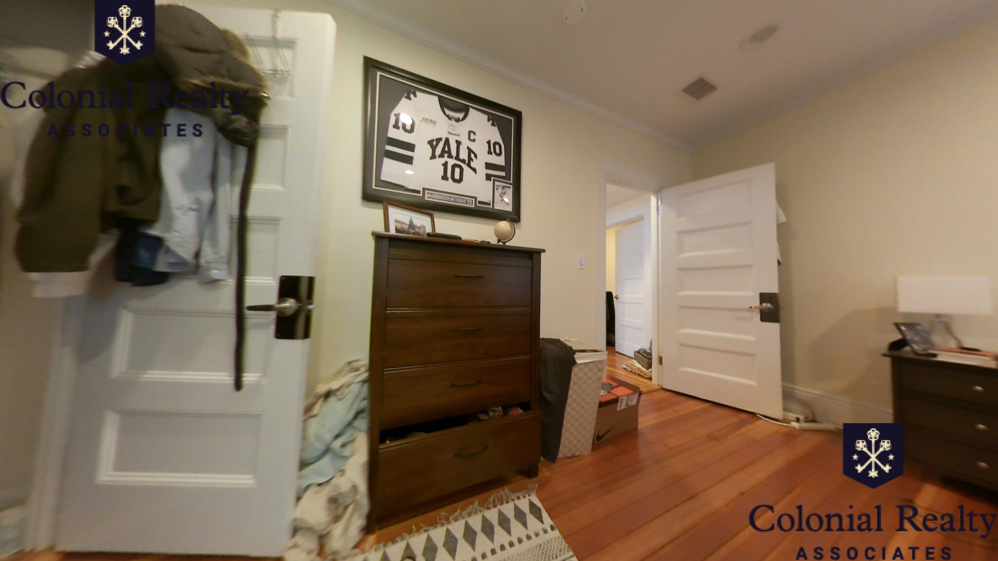 1616 Beacon St, Washington Square