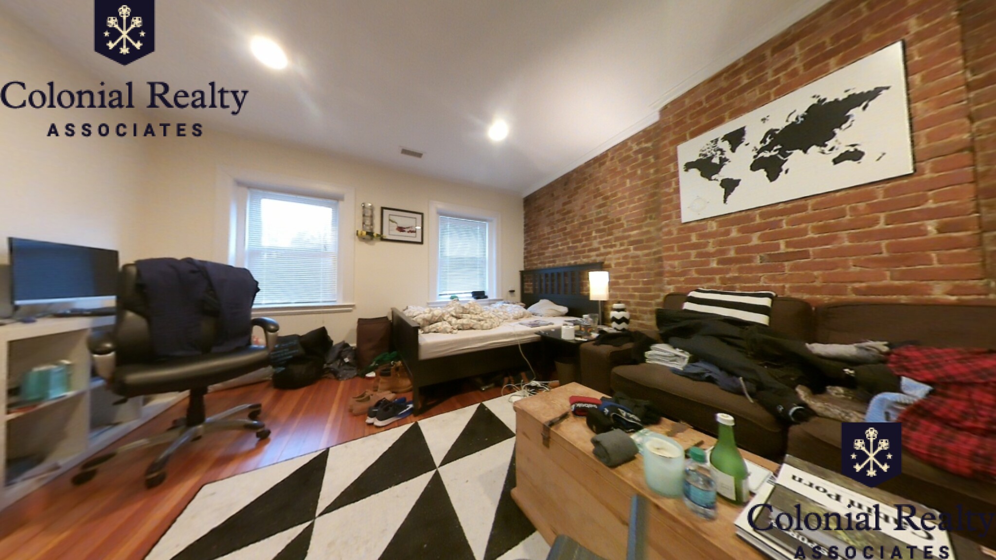 1616 Beacon St, Washington Square