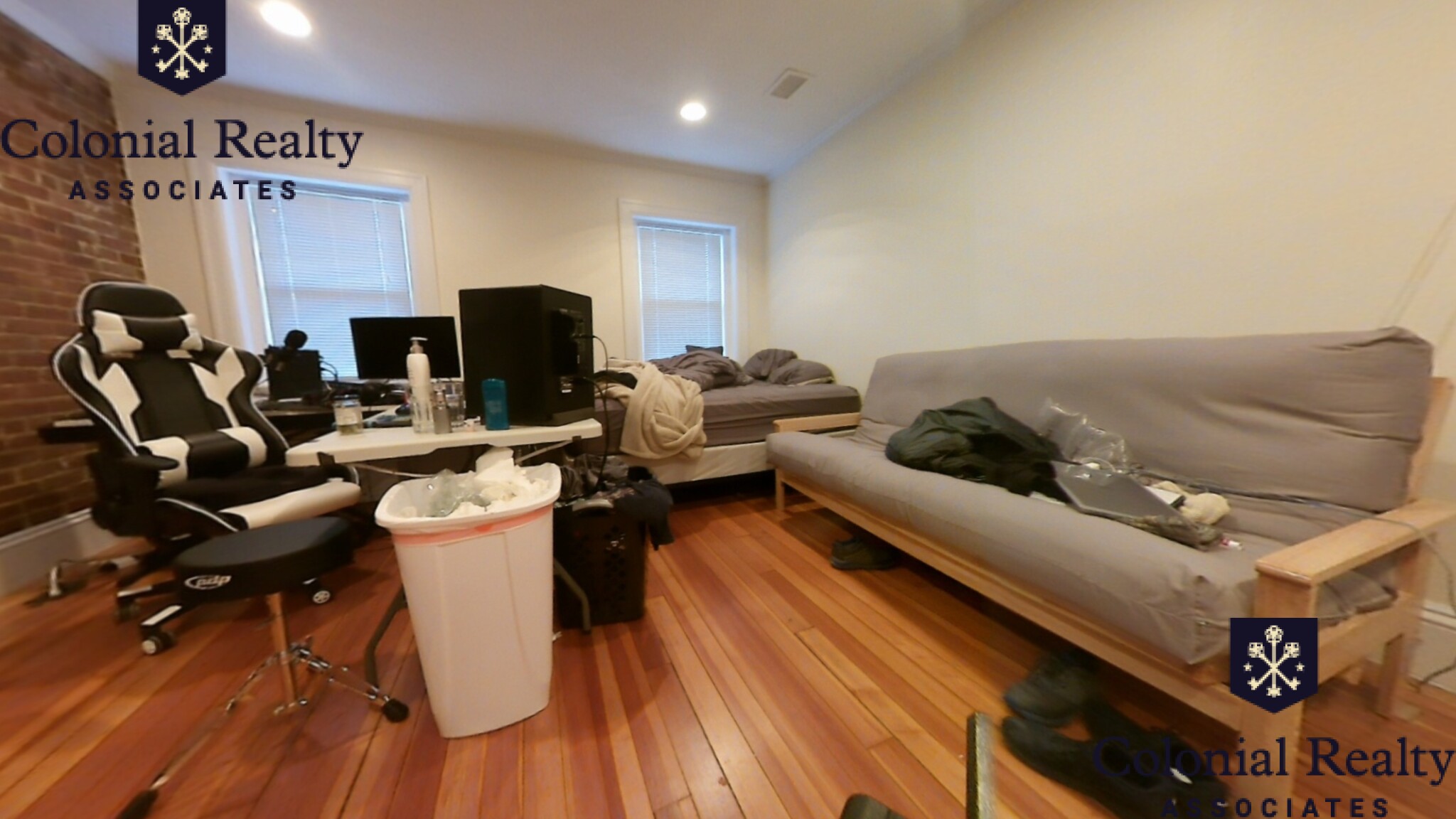 1616 Beacon St, Washington Square