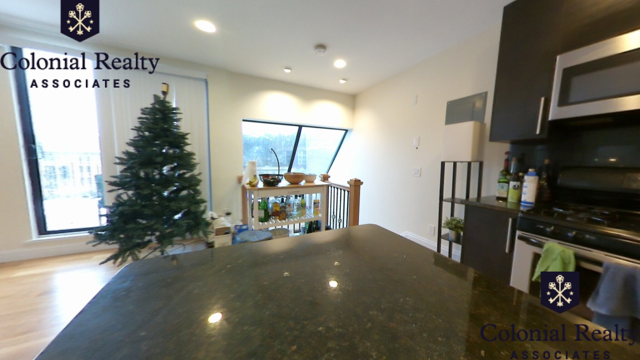 1616 Beacon St, Washington Square