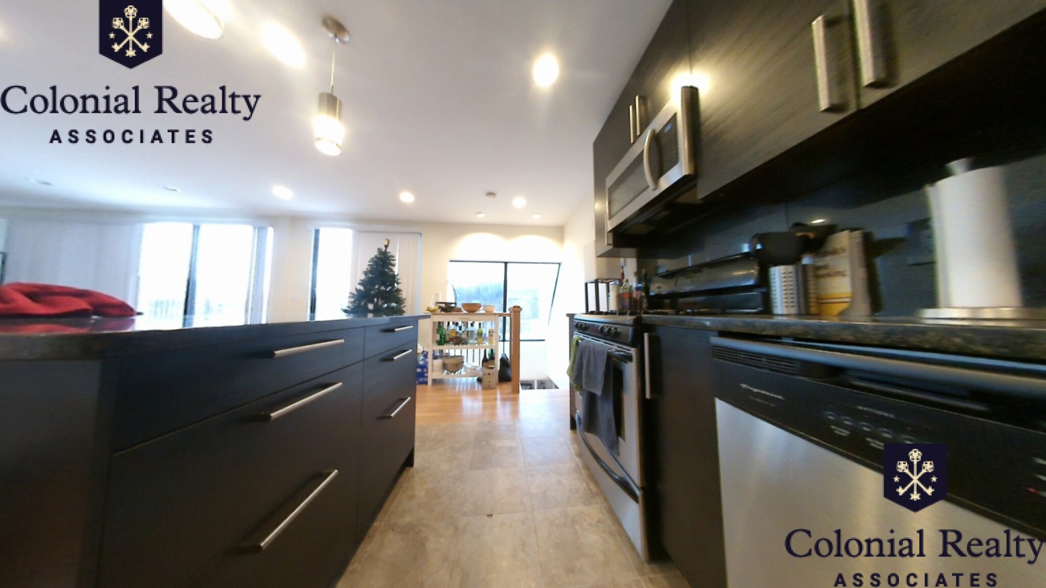 1616 Beacon St, Washington Square