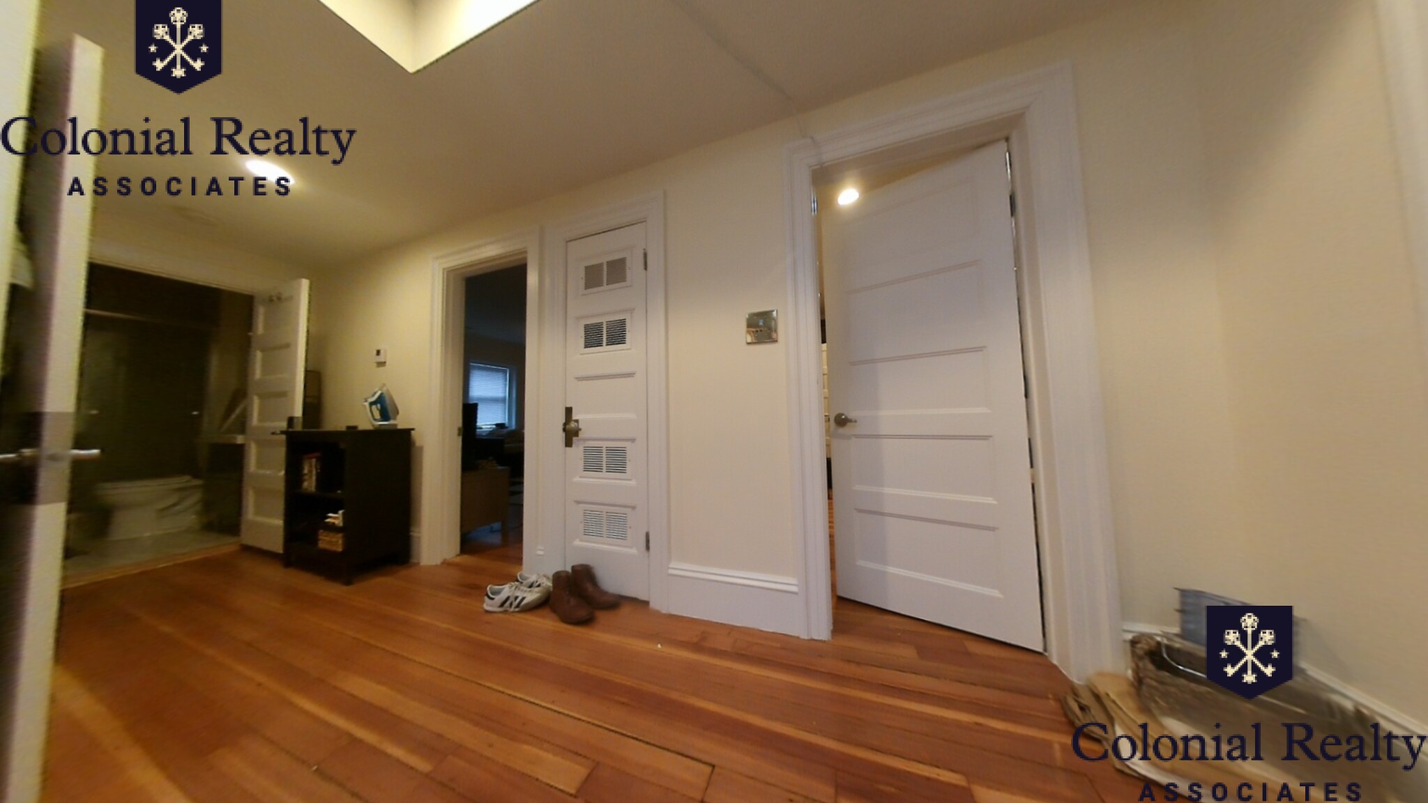 1616 Beacon St, Washington Square