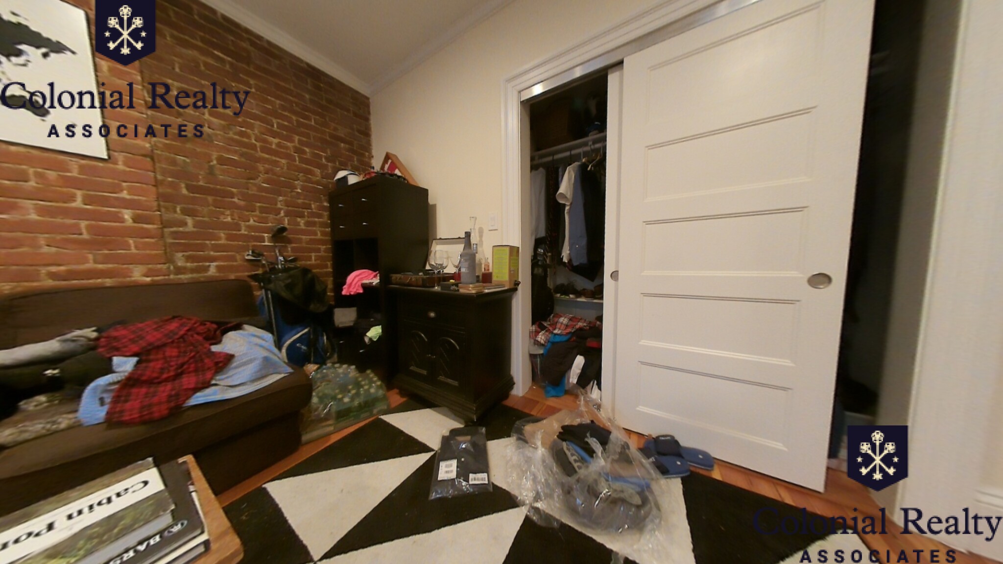 1616 Beacon St, Washington Square