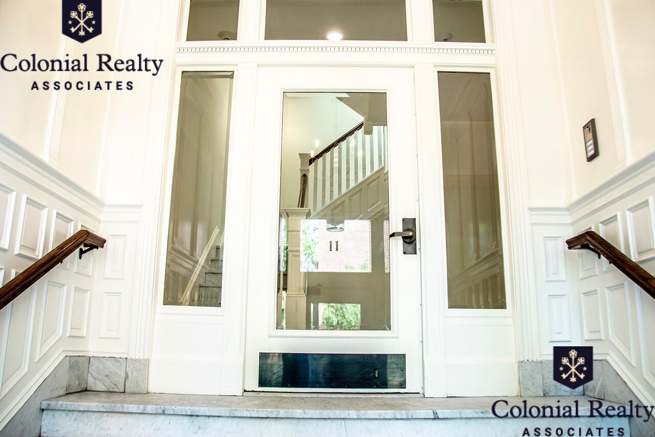 11 Alton Pl, Coolidge Corner