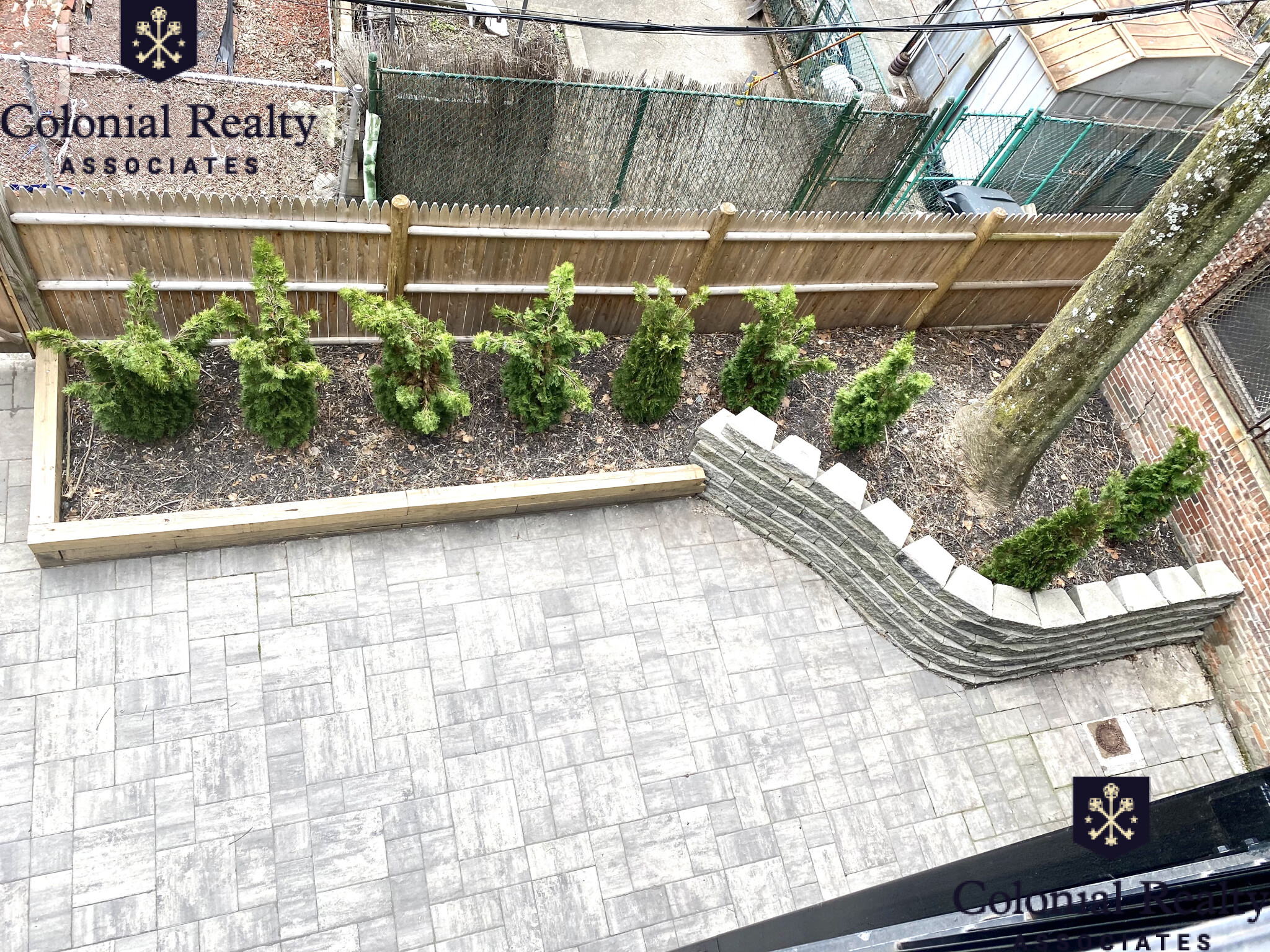 74 Tyler St, Chinatown