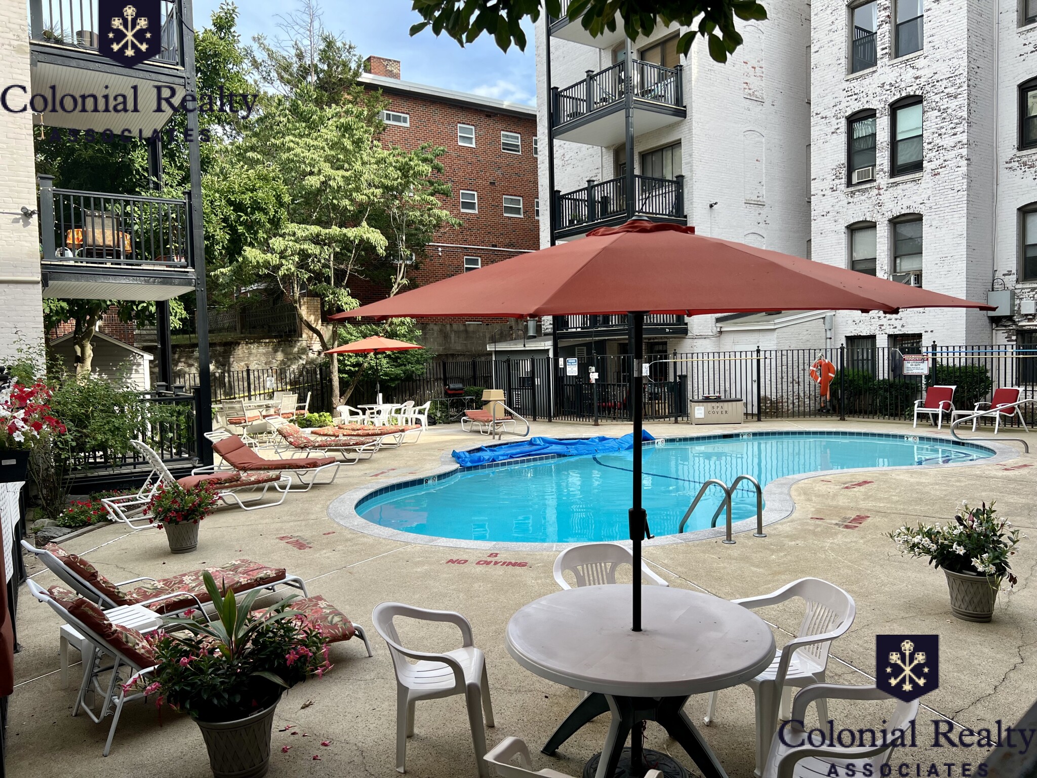 1486 Commonwealth Ave, Brighton