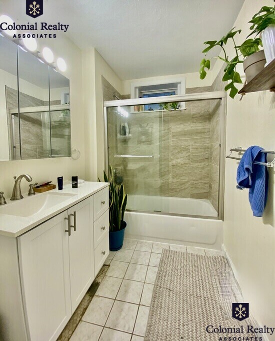 81 Gibbs St, Coolidge Corner