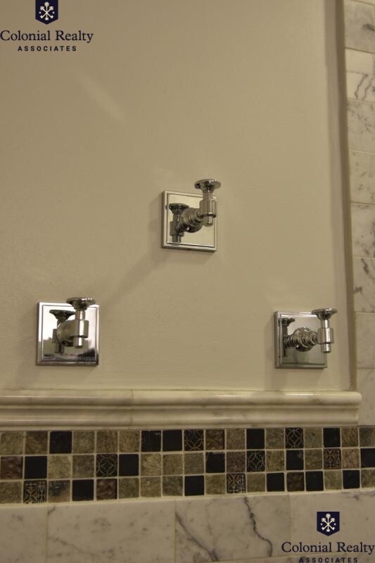 1 Parker Hill Ter, Mission Hill