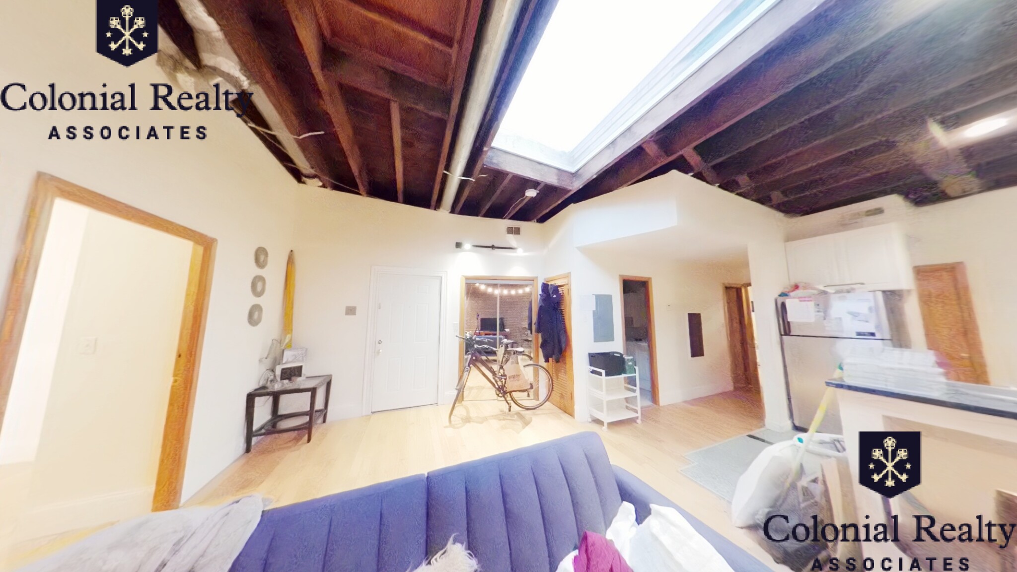 25 Saint Marys Ct, Longwood