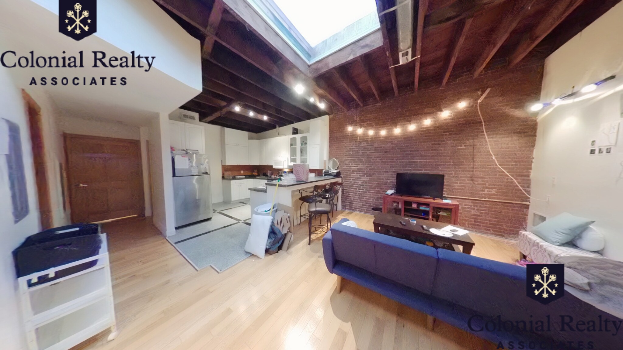 25 Saint Marys Ct, Longwood