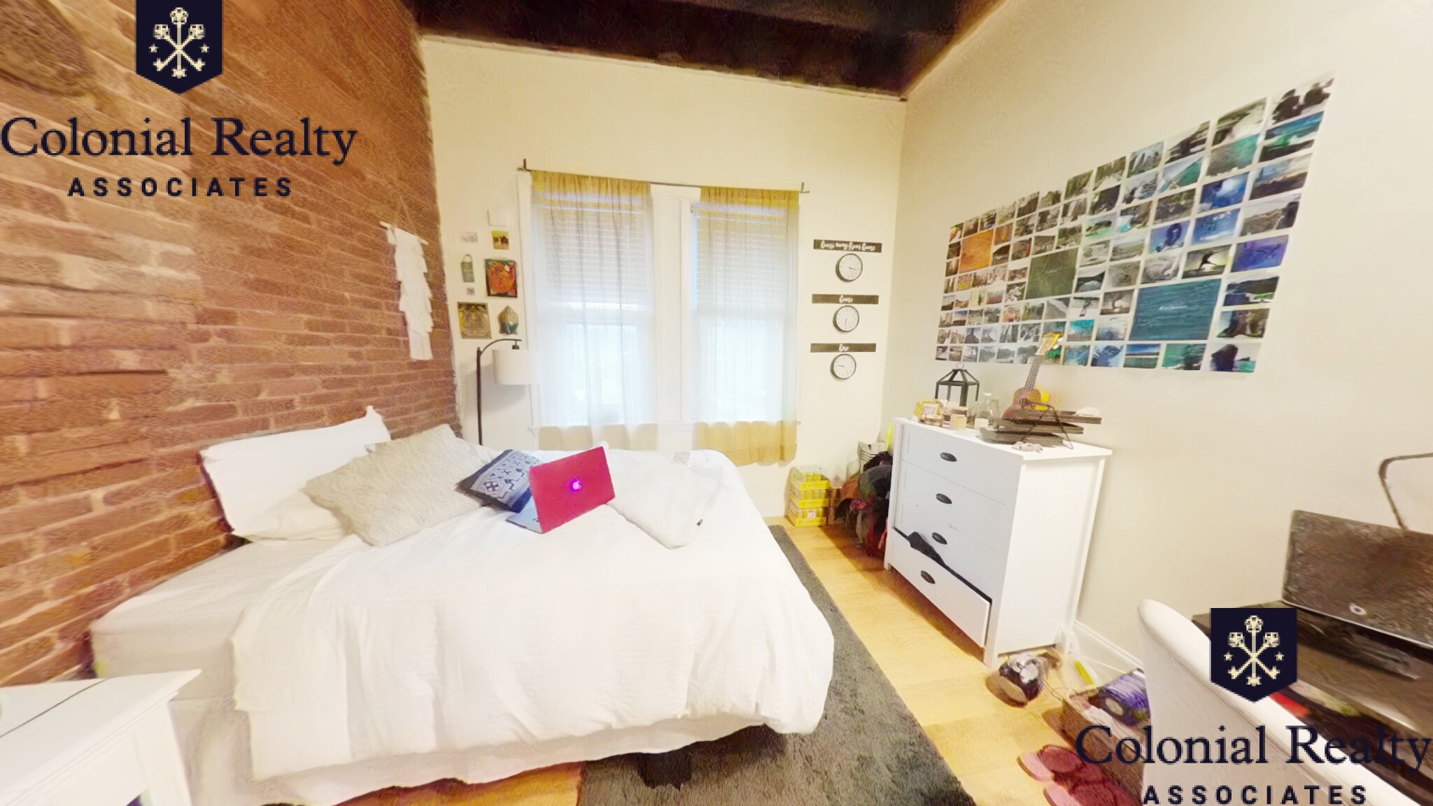 25 Saint Marys Ct, Longwood