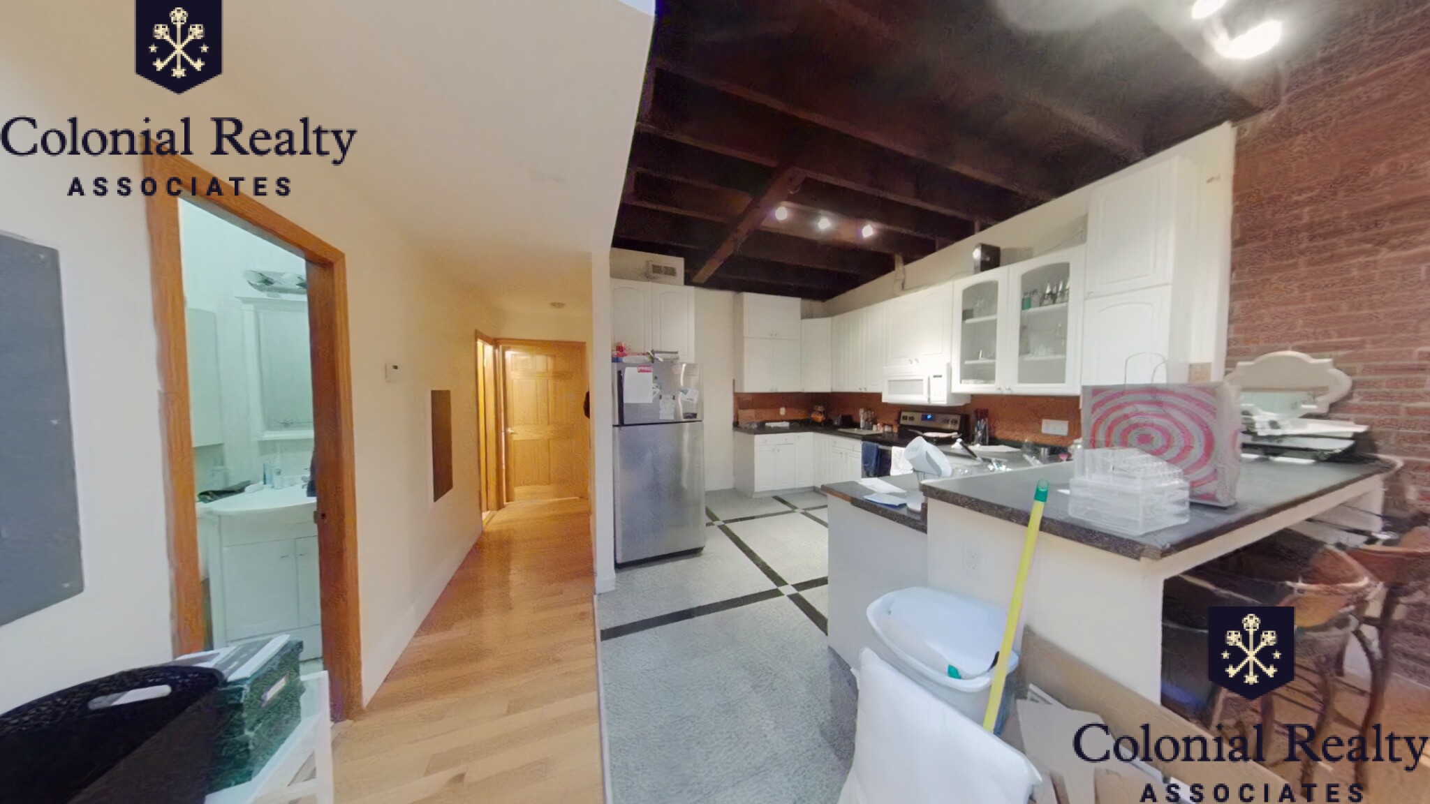 25 Saint Marys Ct, Longwood