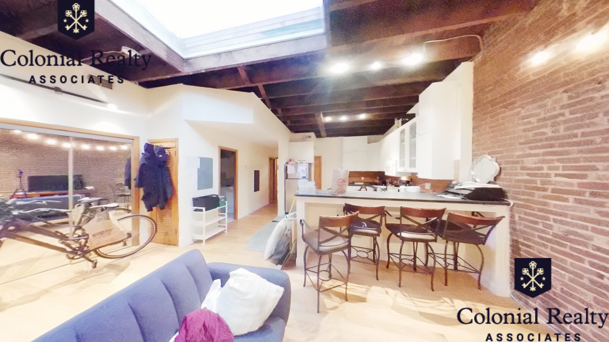 25 Saint Marys Ct, Longwood