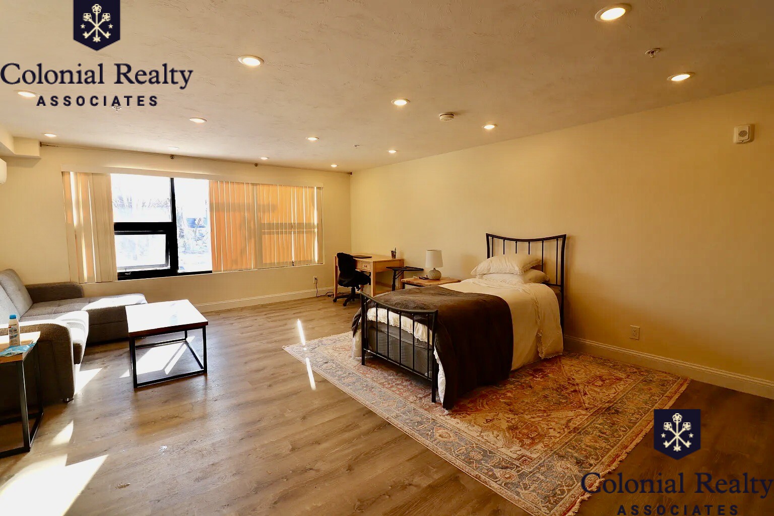 1028 Commonwealth, Chestnut Hill