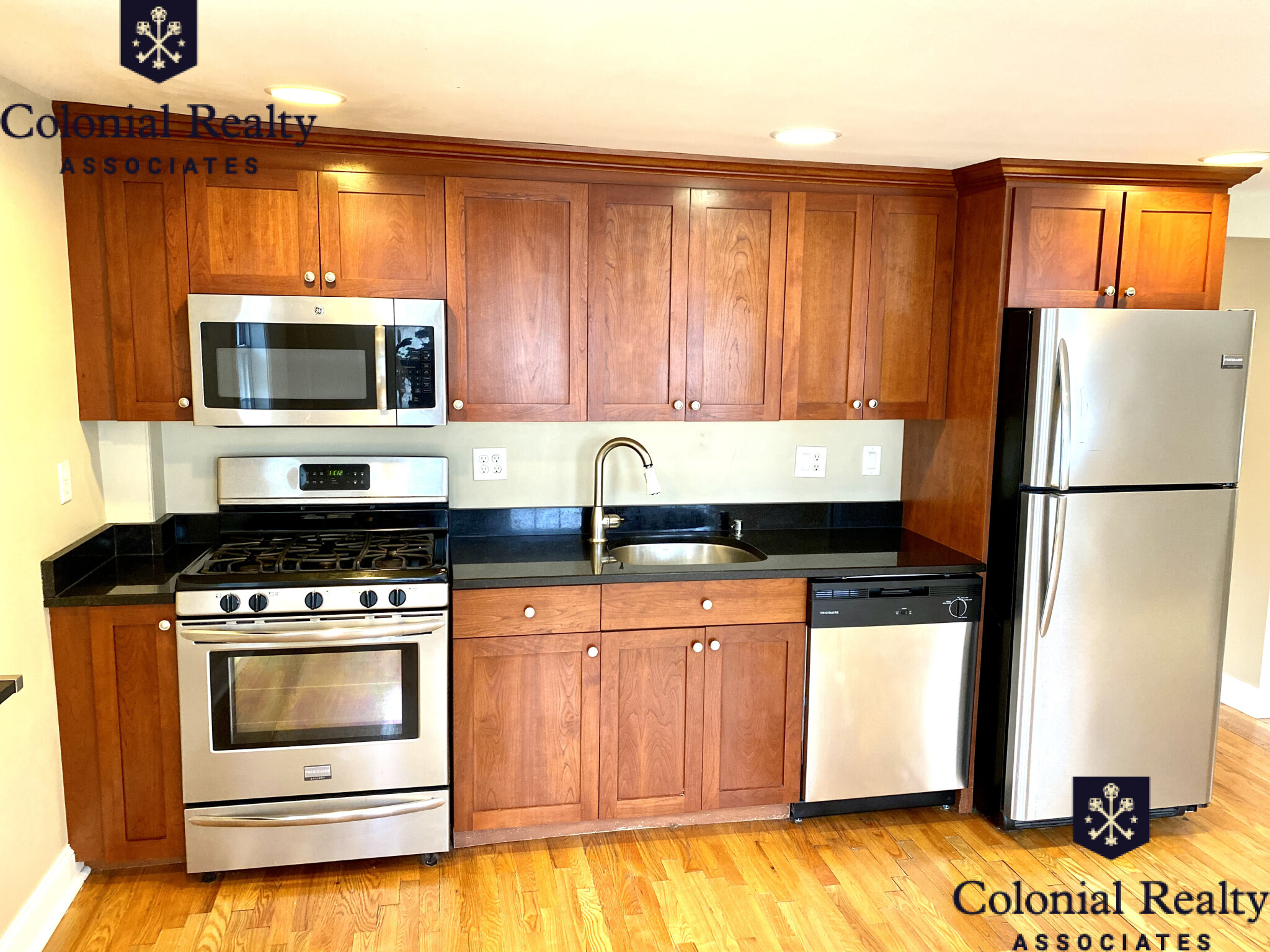 57 Day St, Jamaica Plain