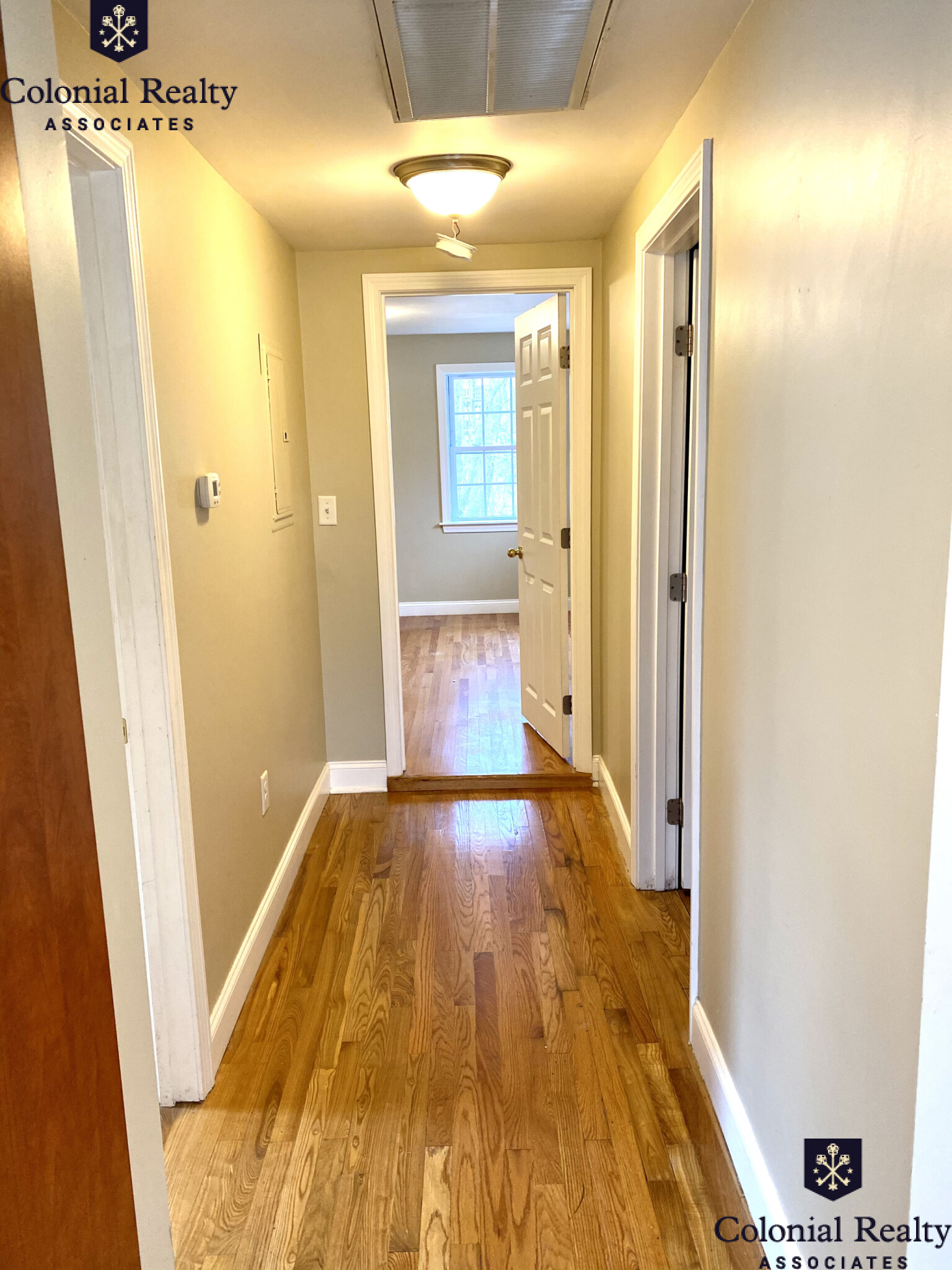 57 Day St, Jamaica Plain