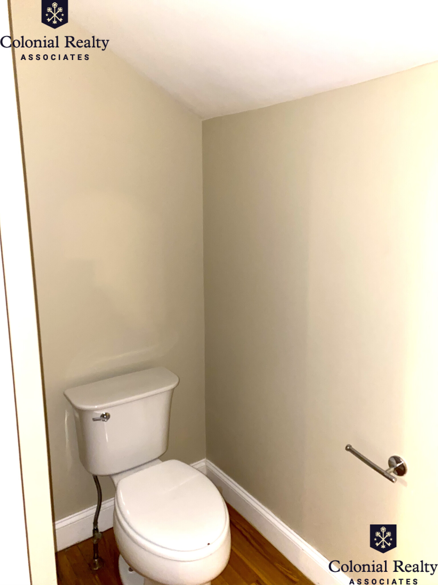 57 Day St, Jamaica Plain