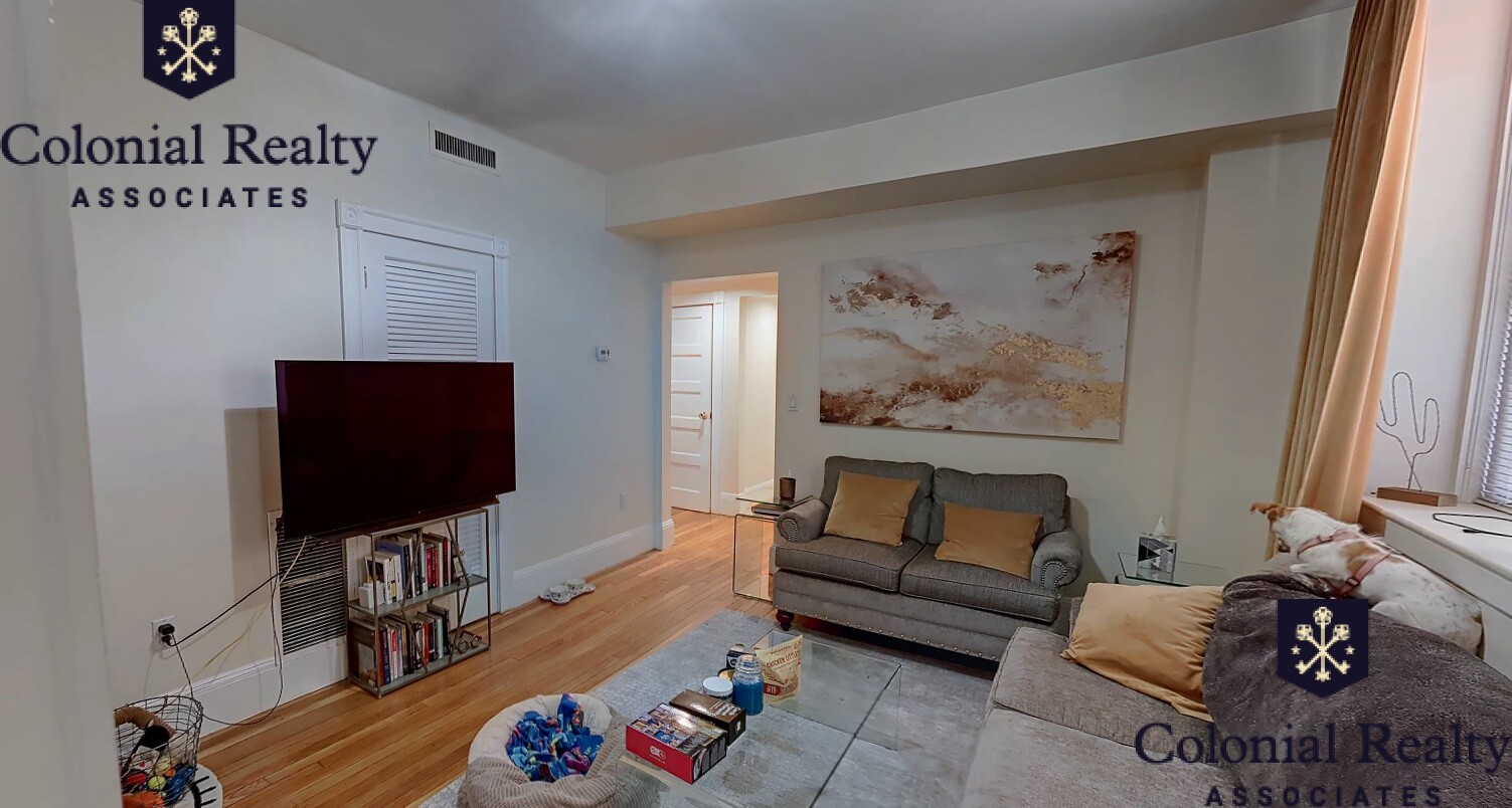 12 Dean Rd, Brookline