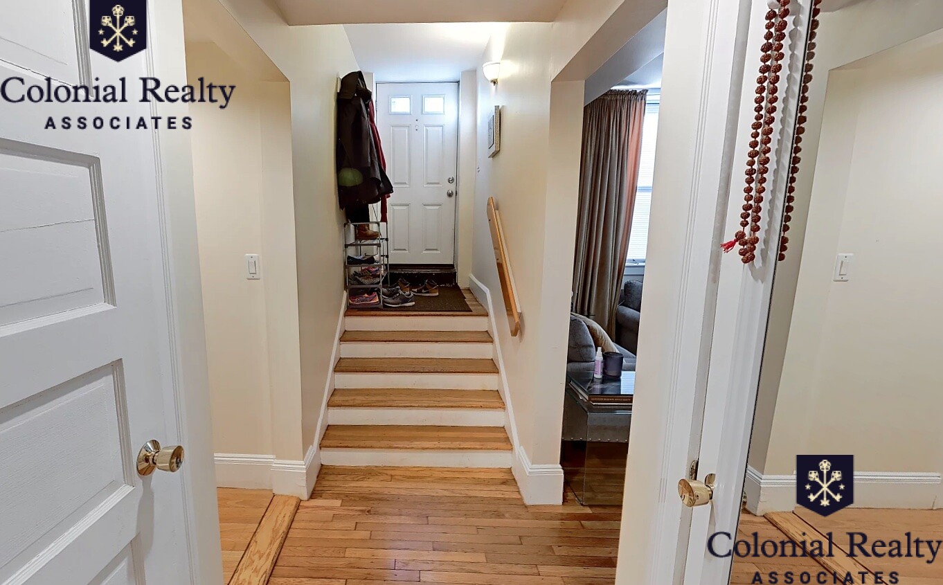 12 Dean Rd, Brookline