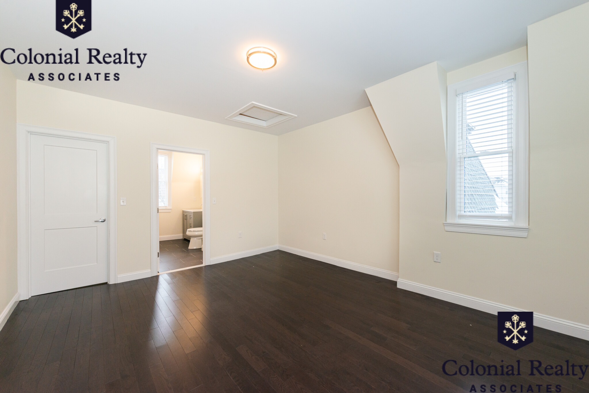 10 Marion St, Tufts University