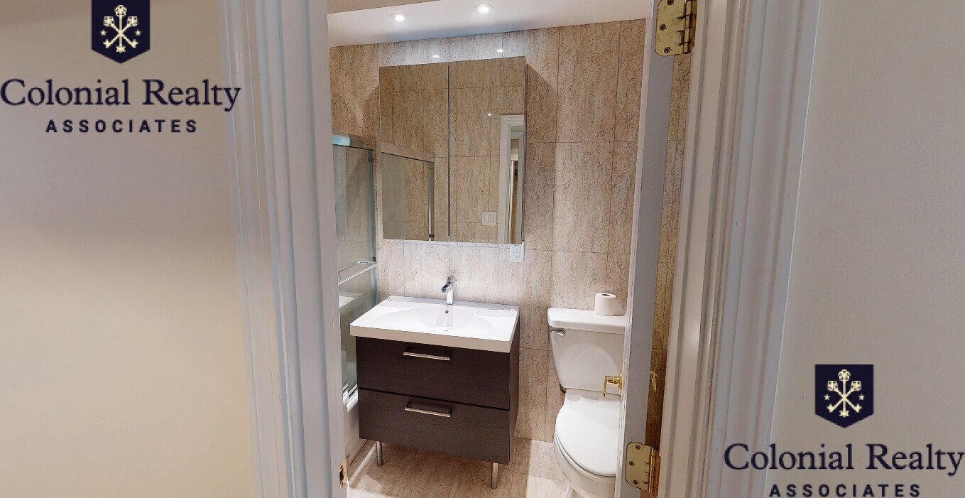 69 Babcock St, North Brookline