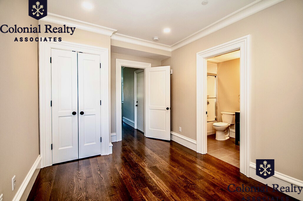 11 Alton Pl, Coolidge Corner