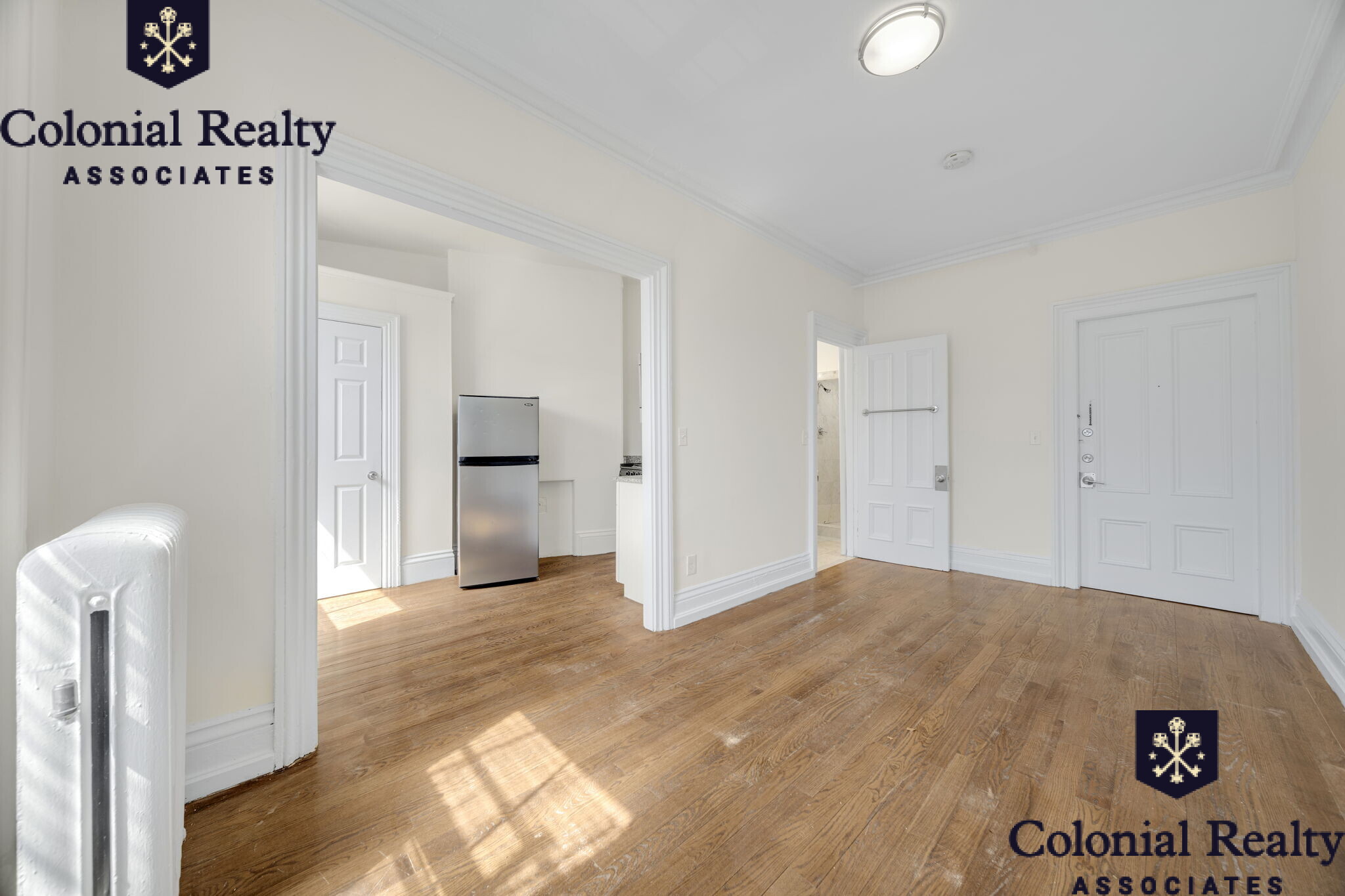 92 Charles St, Beacon Hill