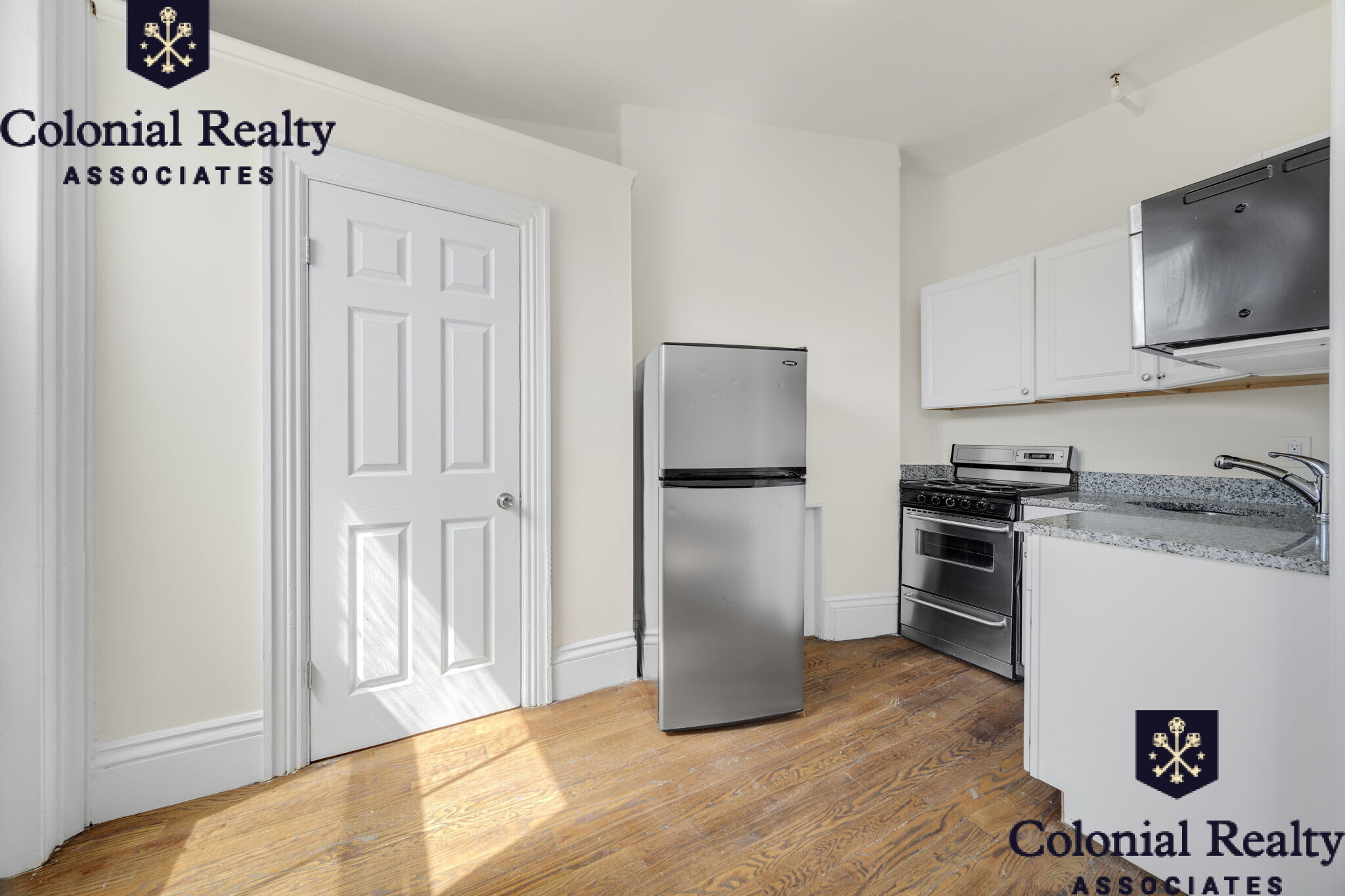 92 Charles St, Beacon Hill