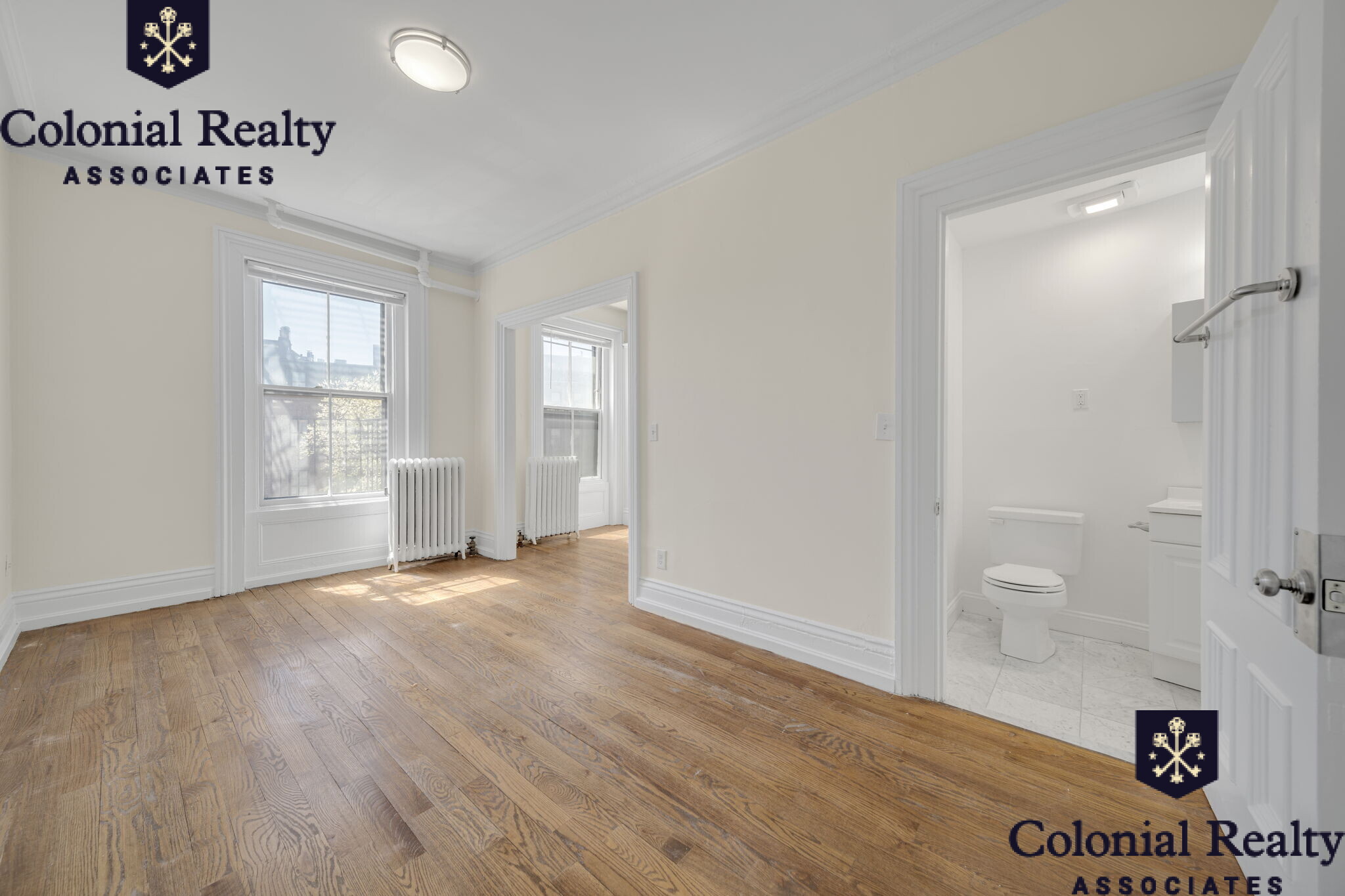 92 Charles St, Beacon Hill